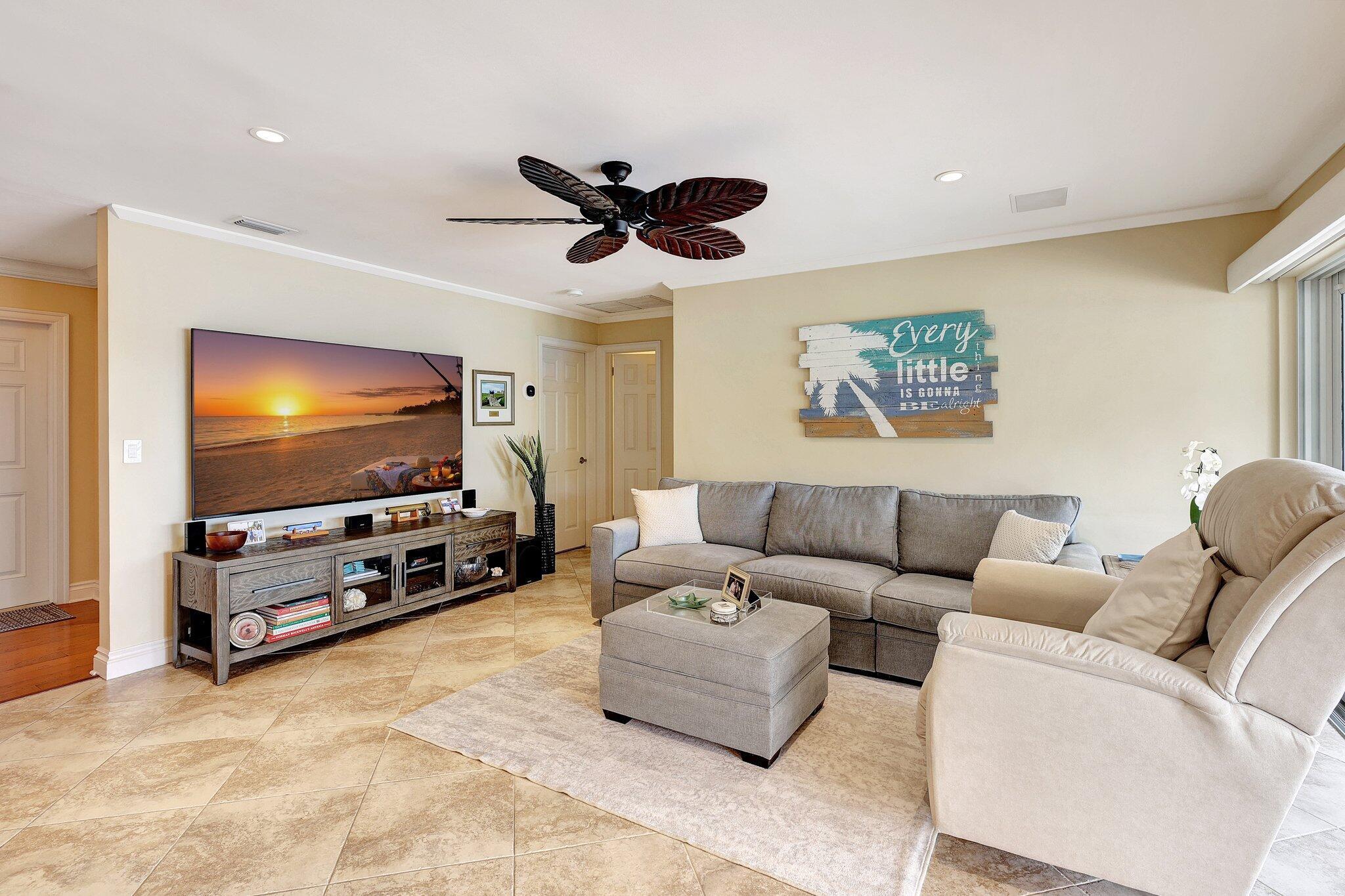 NORTH PALM BEACH VILLAGE - Residential
