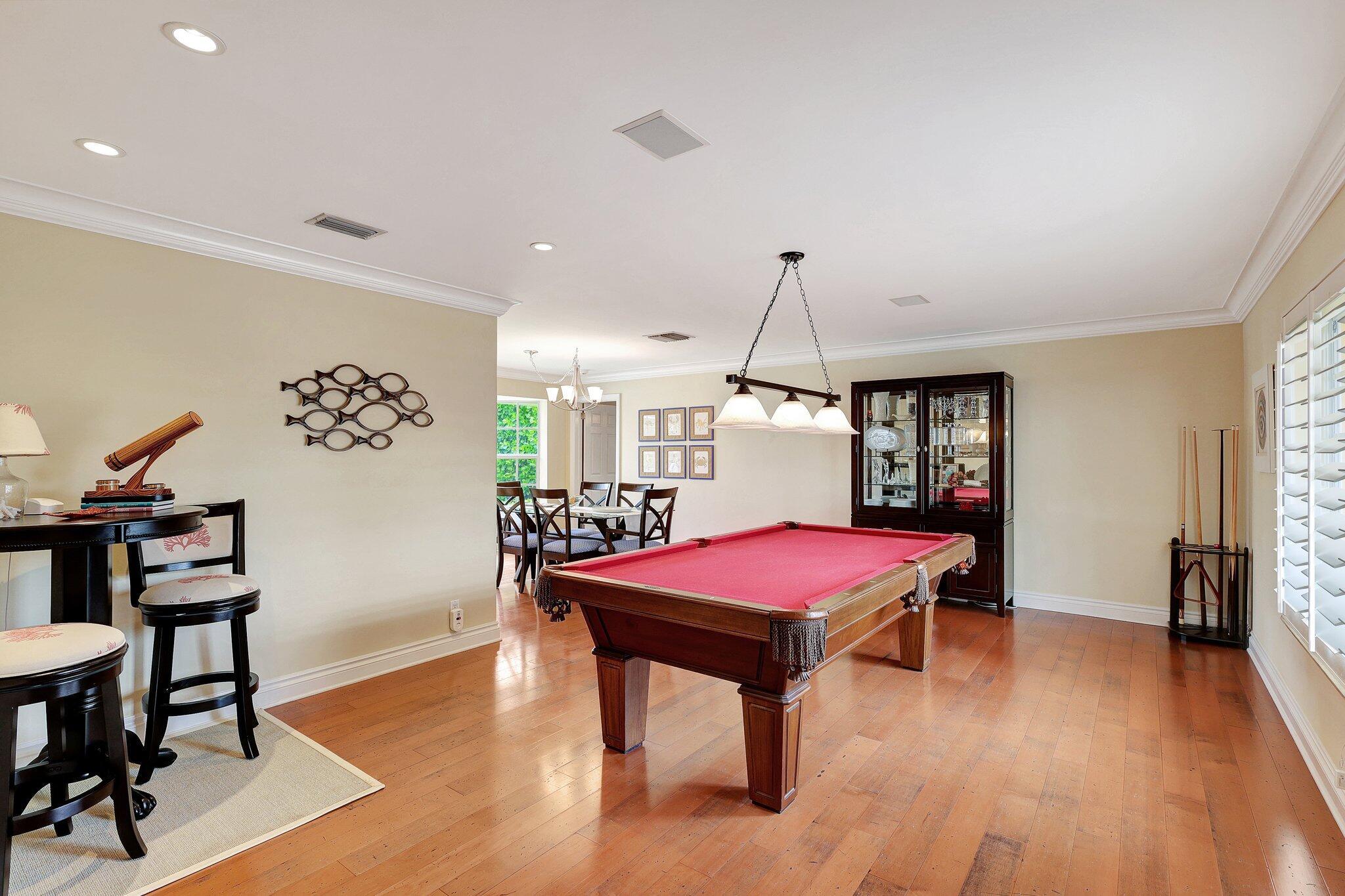 NORTH PALM BEACH VILLAGE - Residential