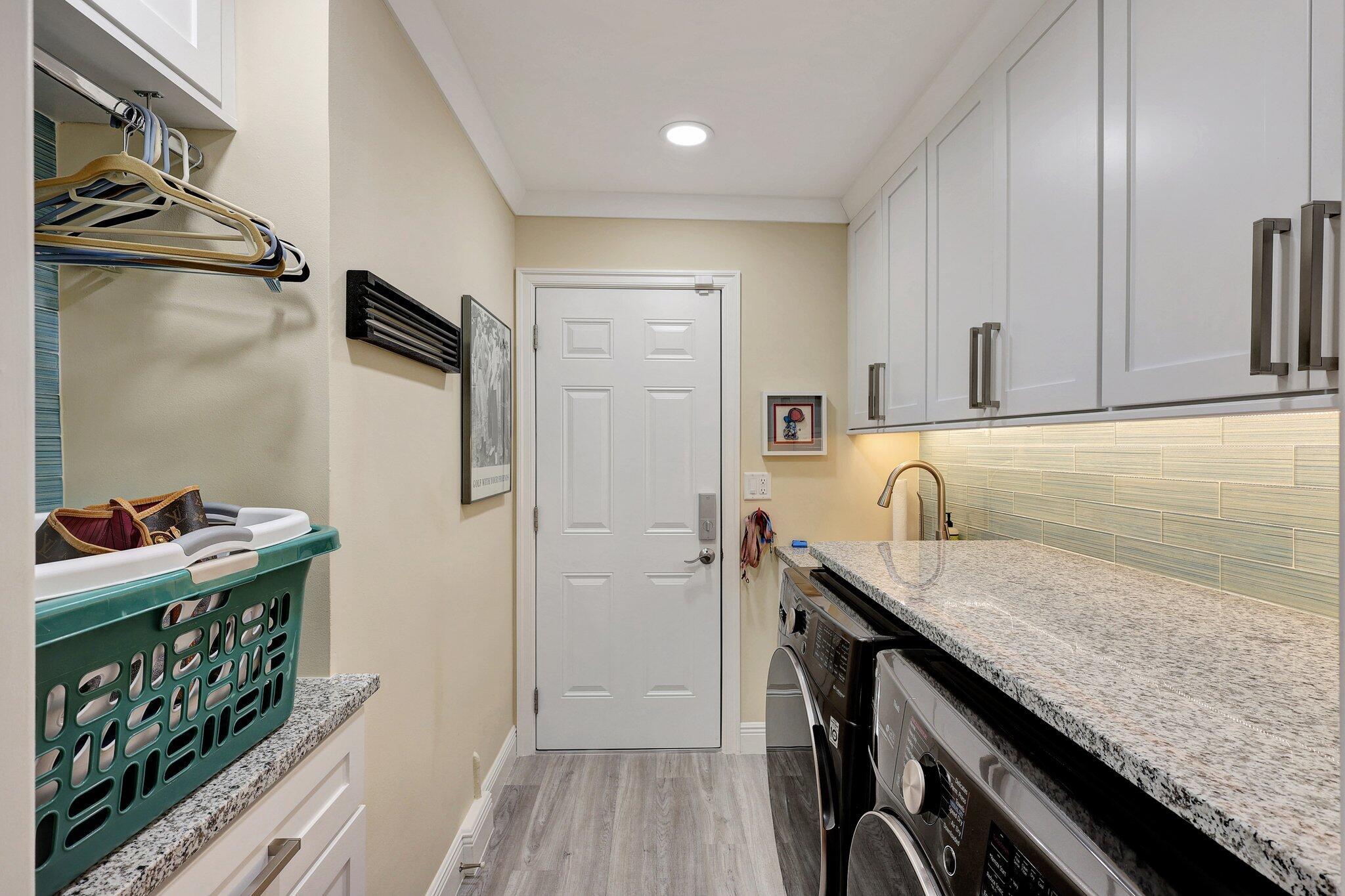 NORTH PALM BEACH VILLAGE - Residential