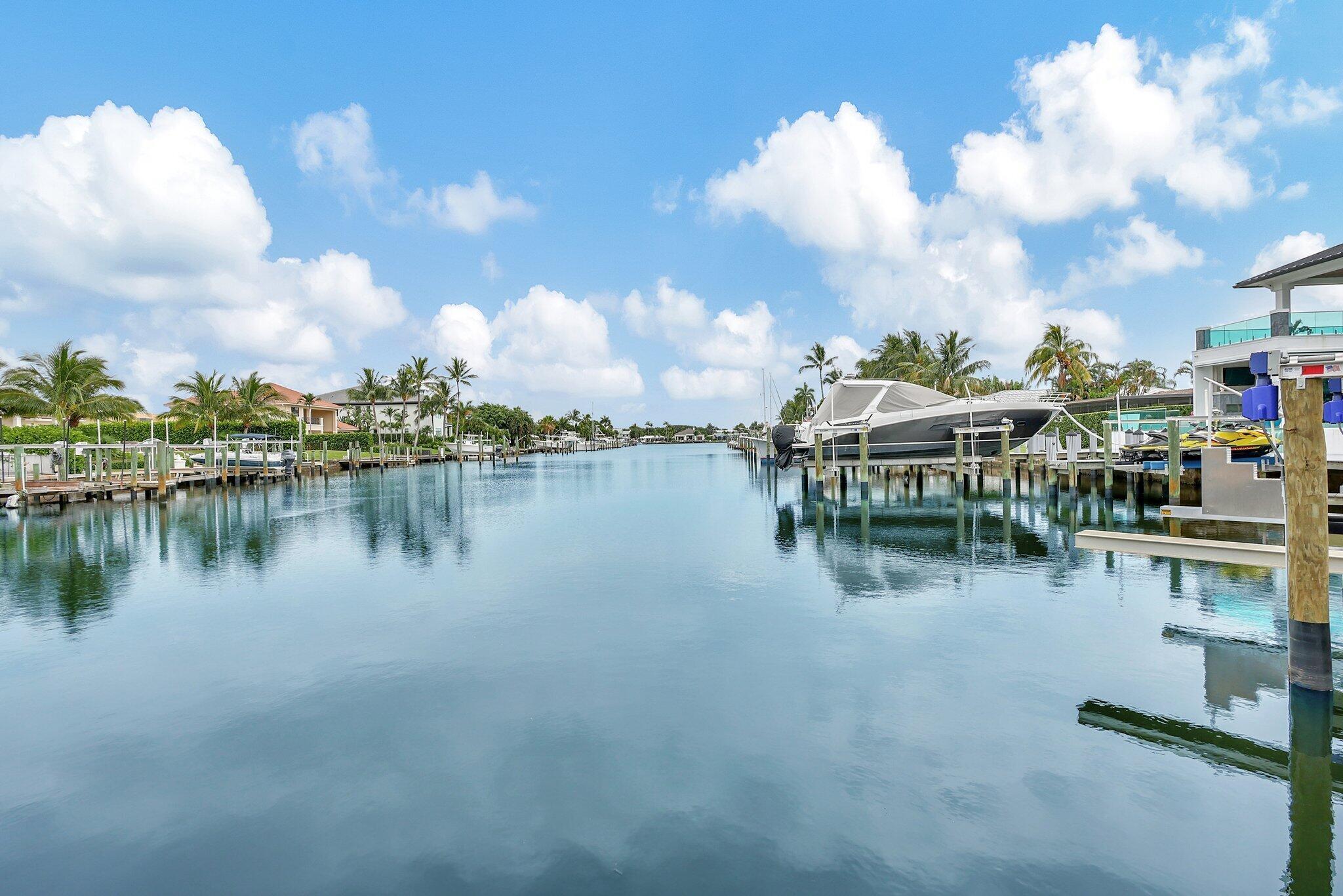 NORTH PALM BEACH VILLAGE - Residential