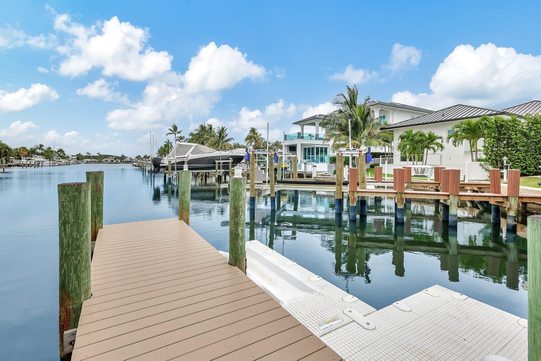 NORTH PALM BEACH VILLAGE - Residential