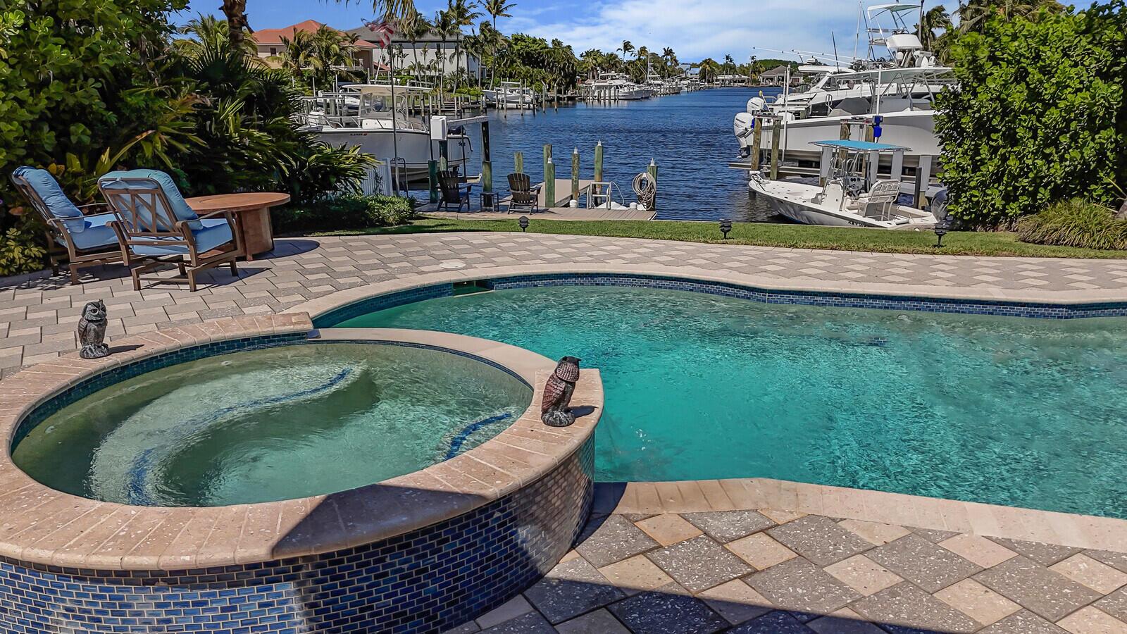 NORTH PALM BEACH VILLAGE - Residential