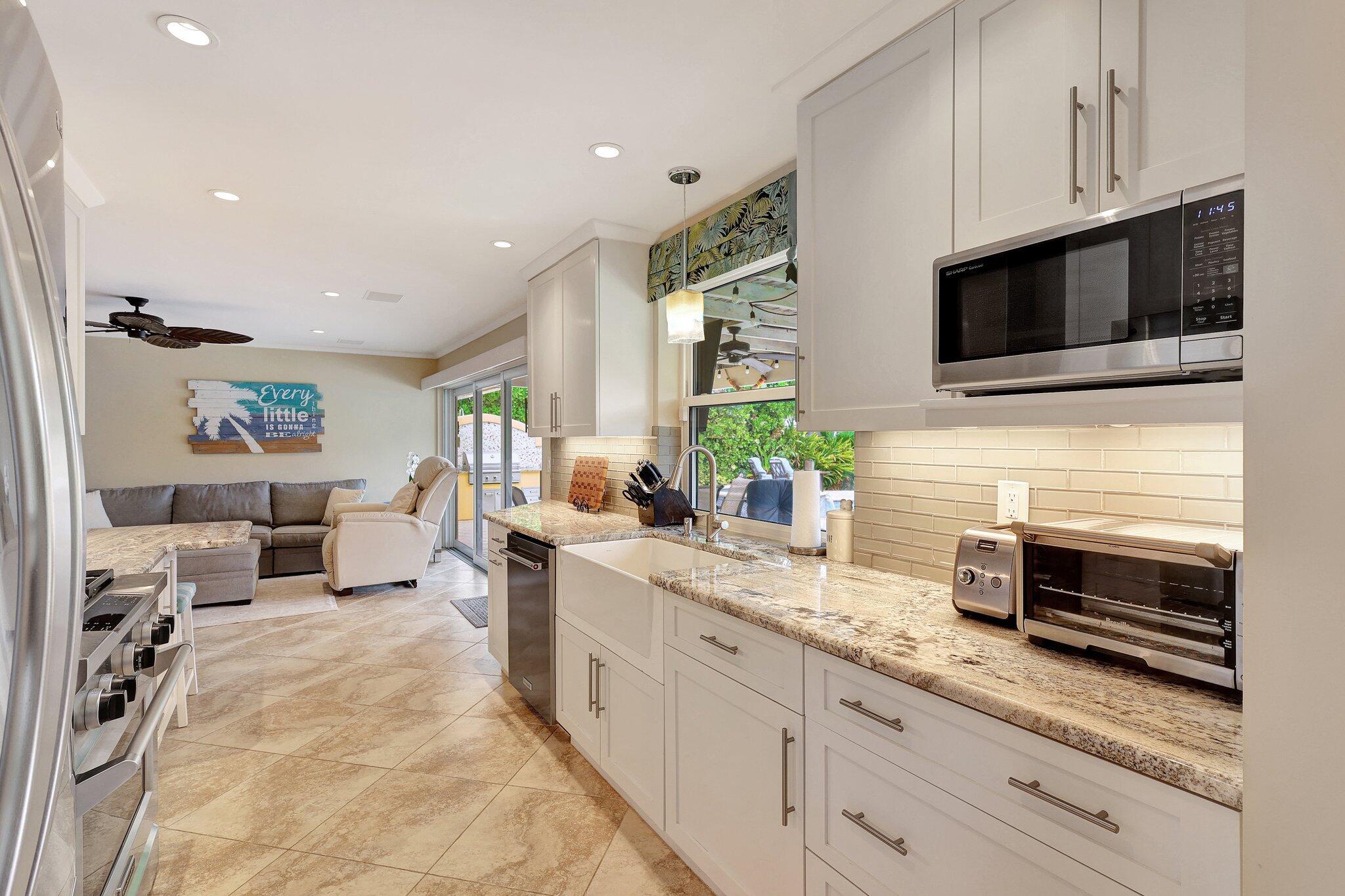 NORTH PALM BEACH VILLAGE - Residential