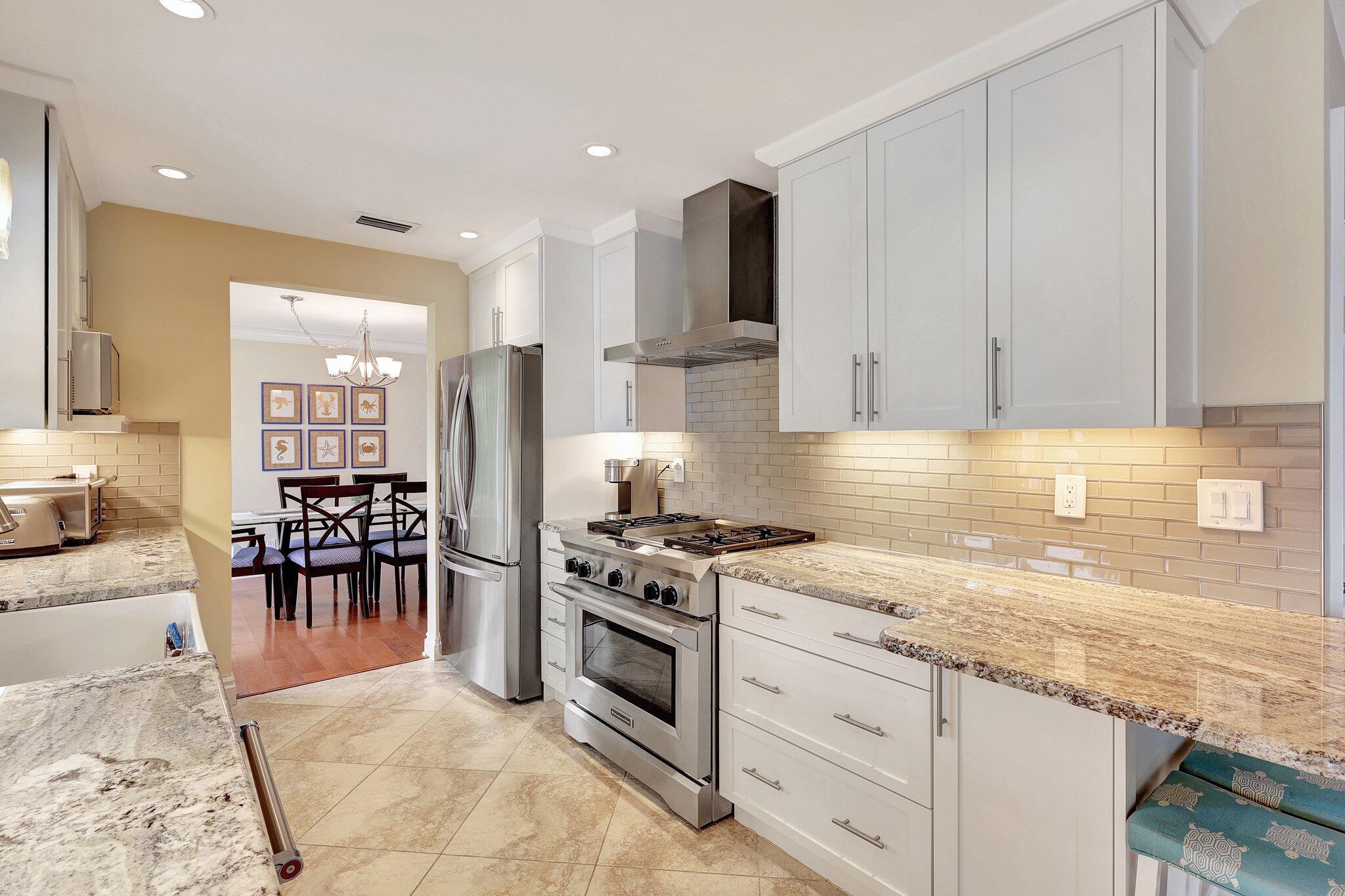 NORTH PALM BEACH VILLAGE - Residential