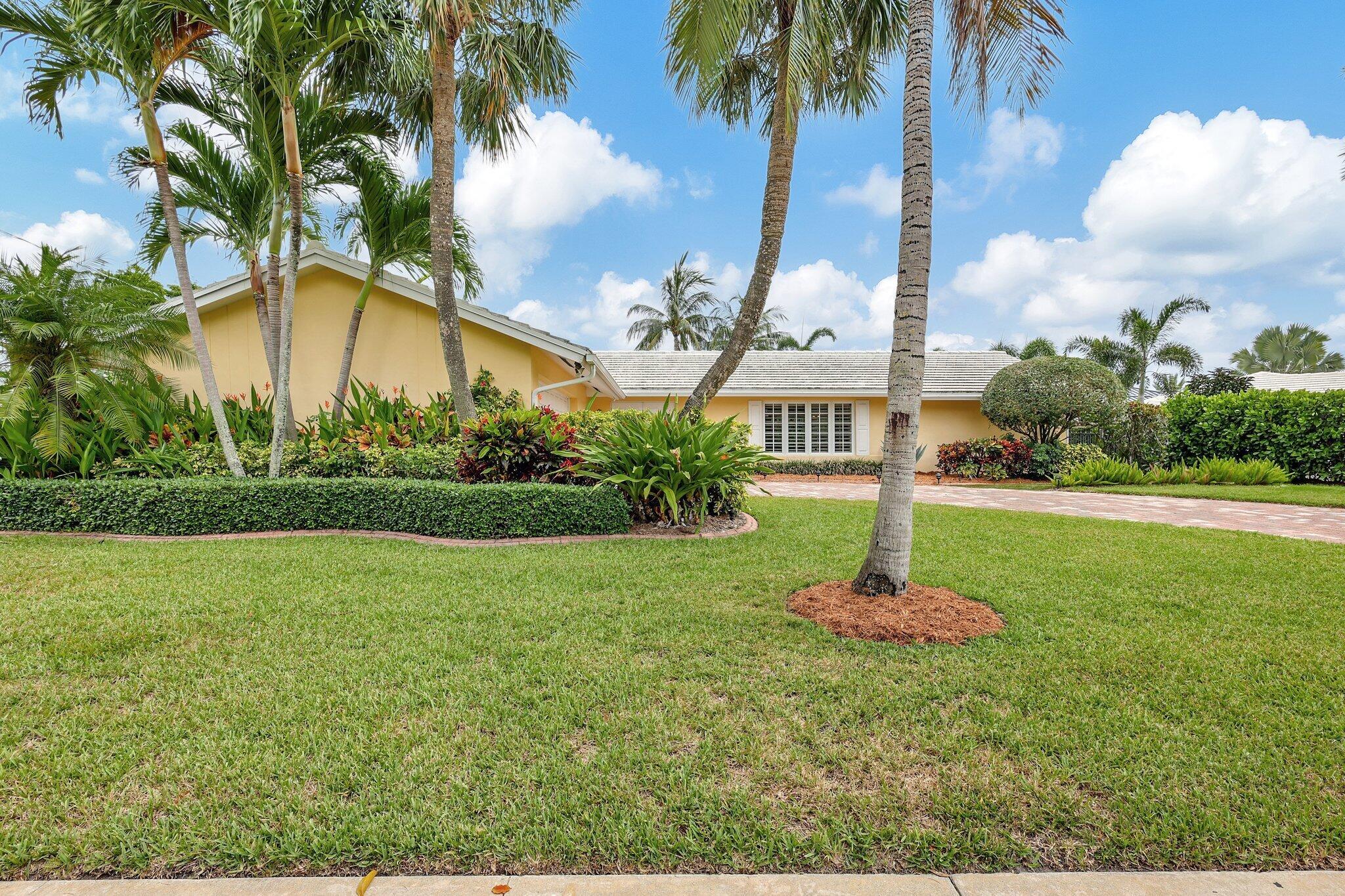 NORTH PALM BEACH VILLAGE - Residential