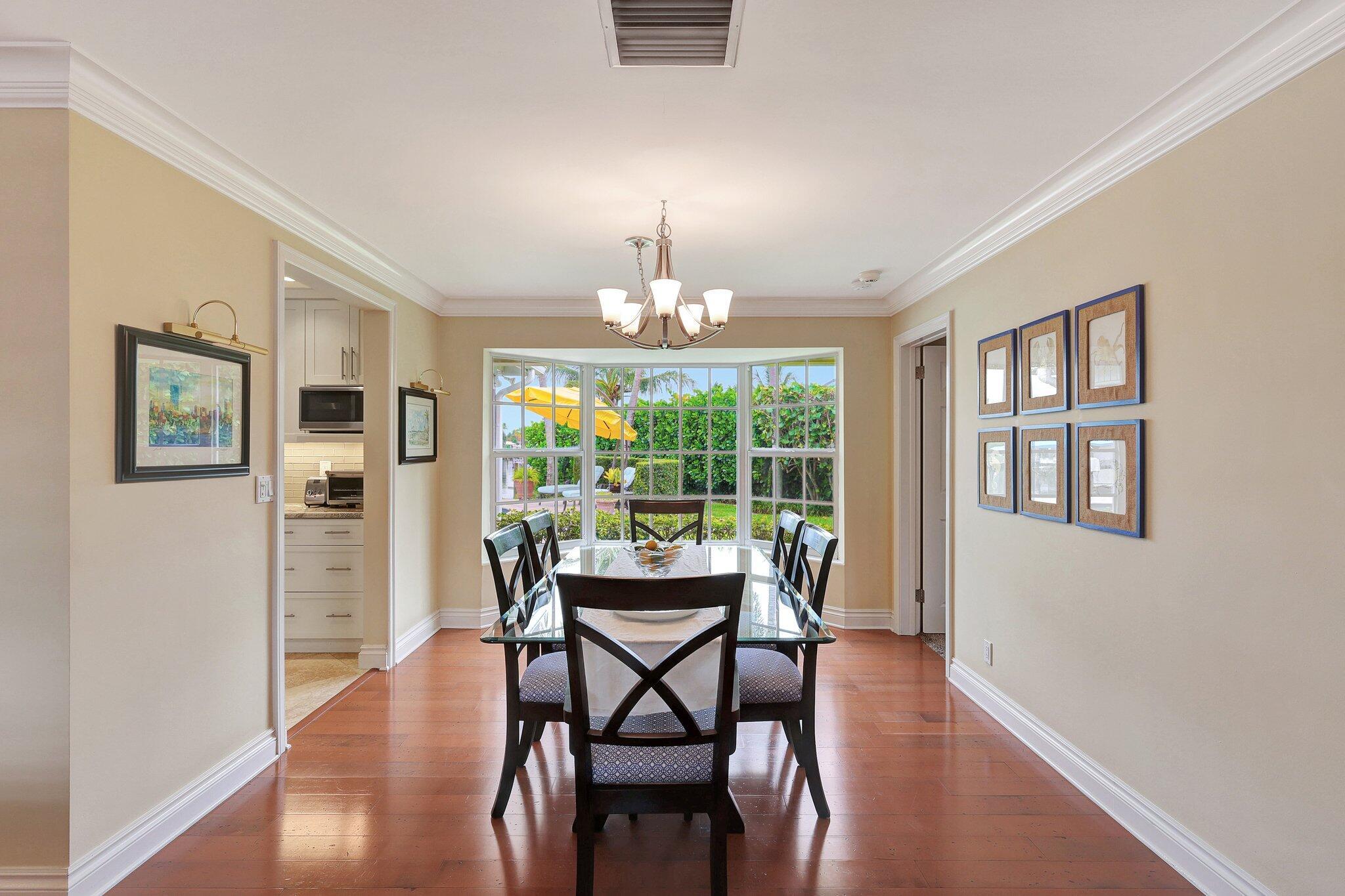 NORTH PALM BEACH VILLAGE - Residential
