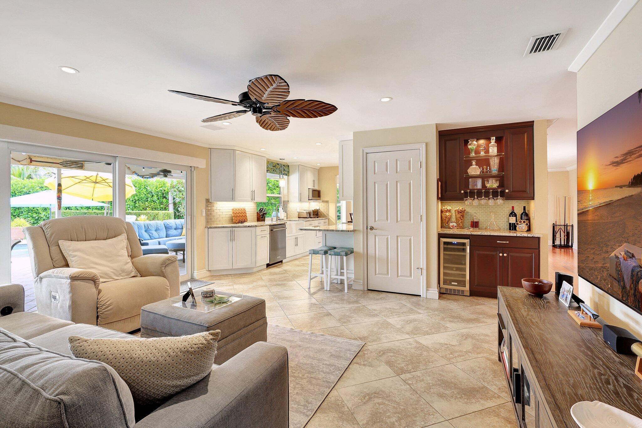 NORTH PALM BEACH VILLAGE - Residential