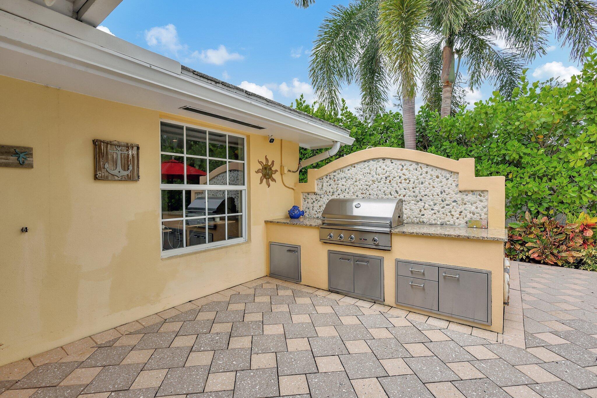 NORTH PALM BEACH VILLAGE - Residential
