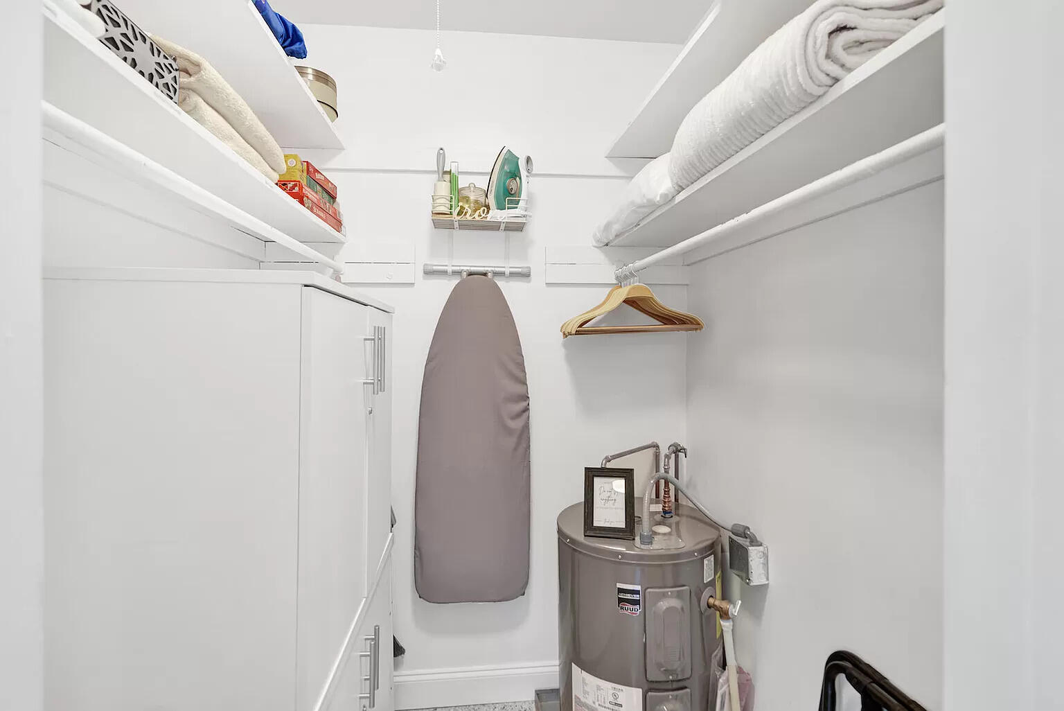 LAKE WORTH TOWN OF - Residential Income