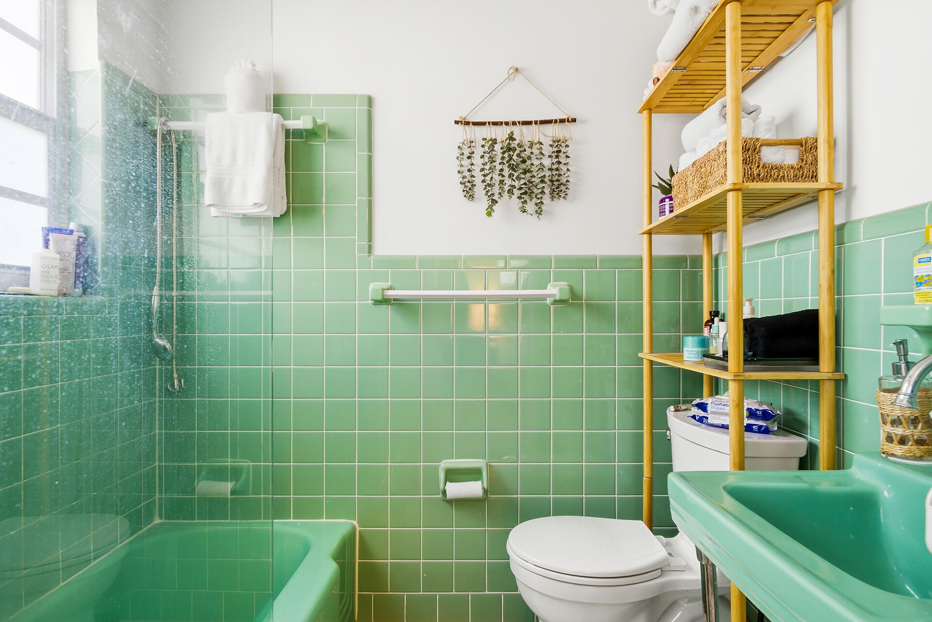 LAKE WORTH TOWN OF - Residential Income