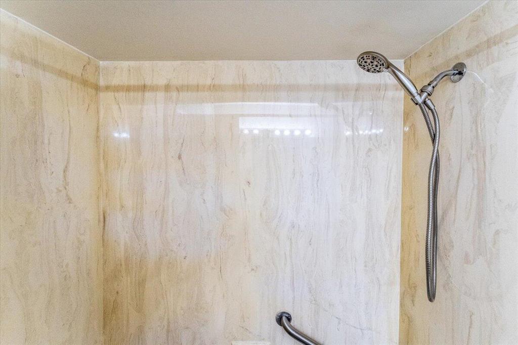 HIDDEN RIVER ESTATES - Residential