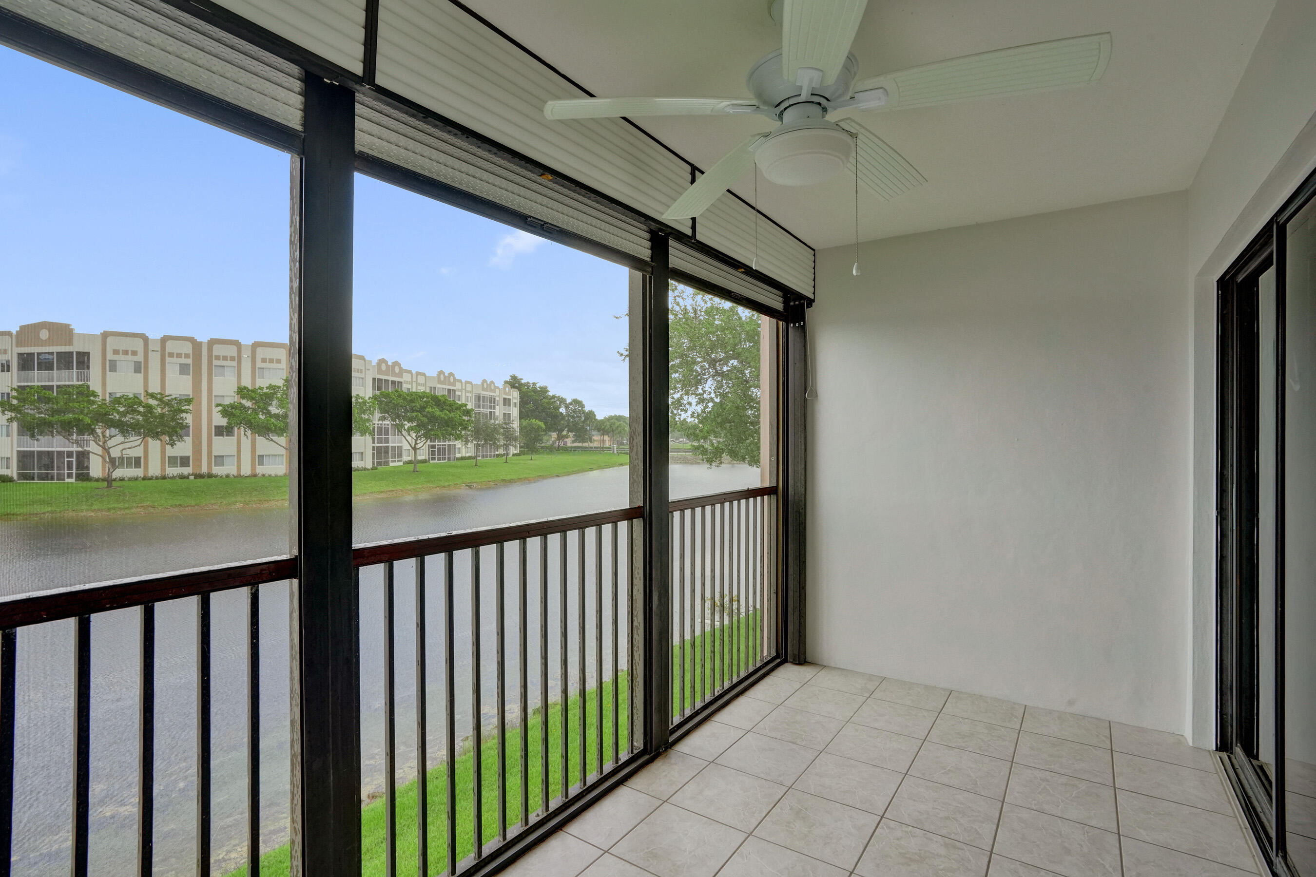 ASHMONT CONDOMINIUM E - Residential