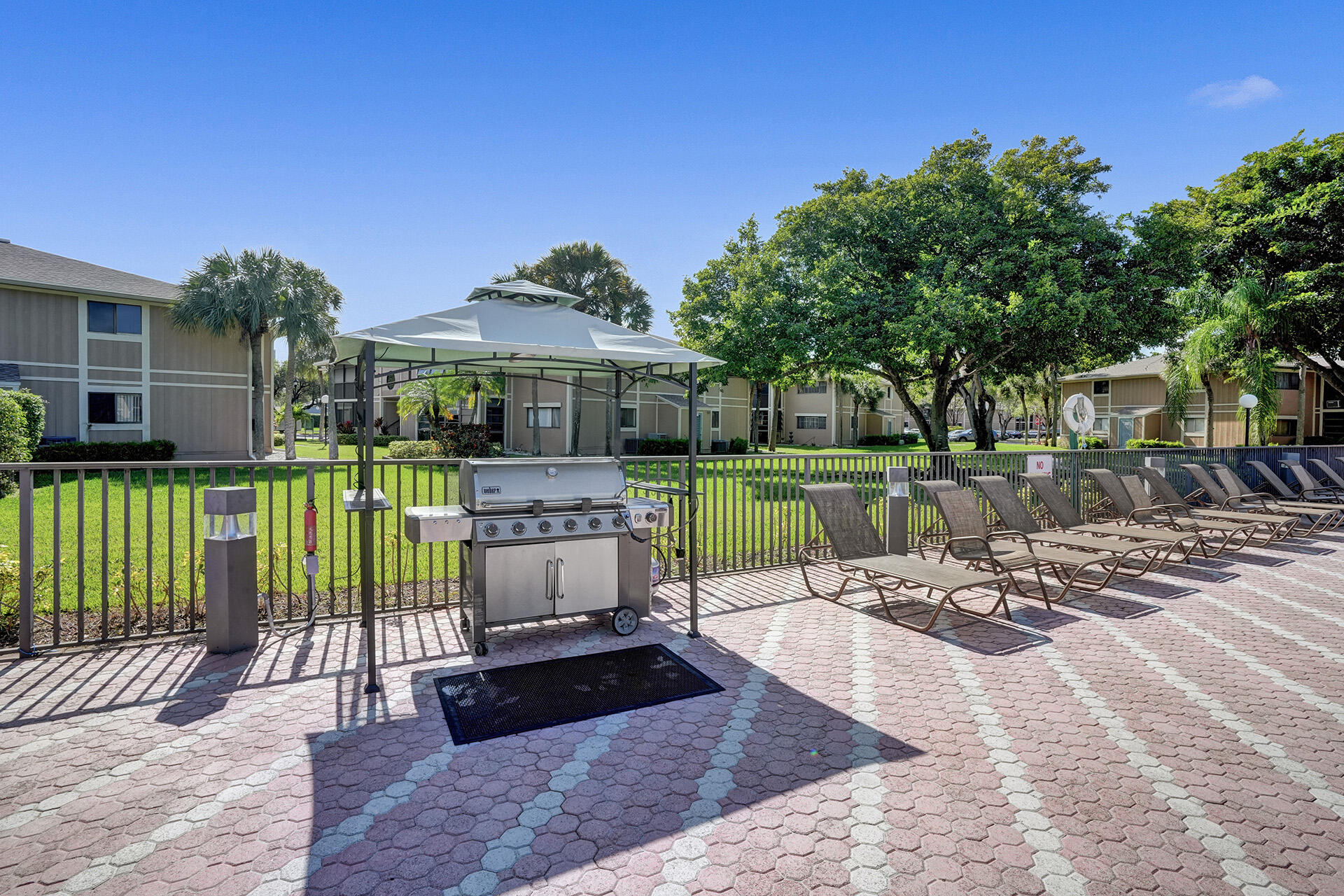 ASHMONT CONDOMINIUM E - Residential