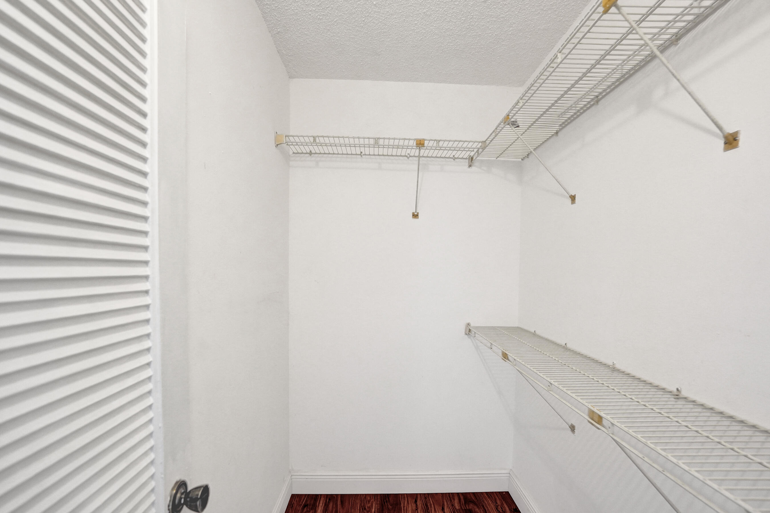 ASHMONT CONDOMINIUM E - Residential