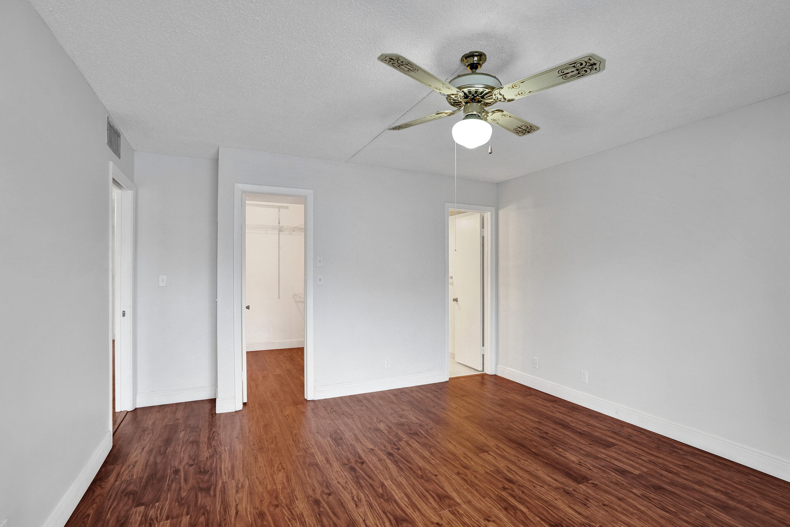 ASHMONT CONDOMINIUM E - Residential