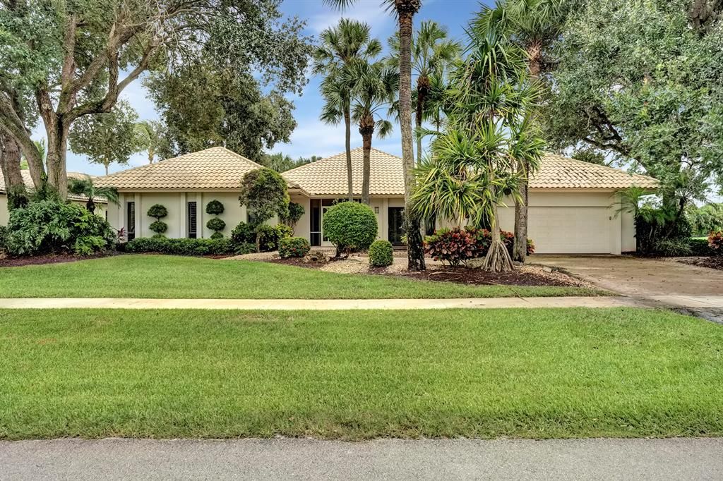 Photo of 4167 Live Oak Boulevard, Delray Beach, FL 33445 (MLS # R10661340)