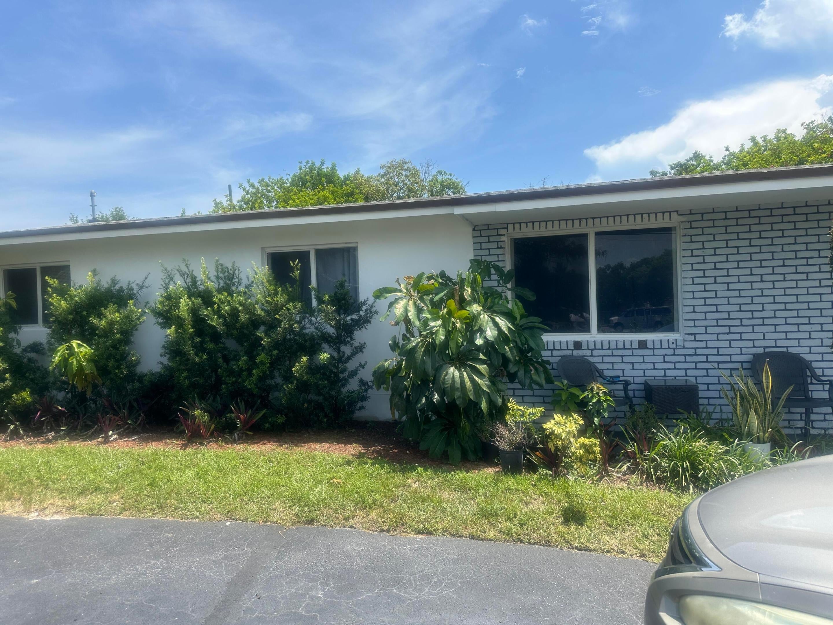 1320 NW 19TH Street