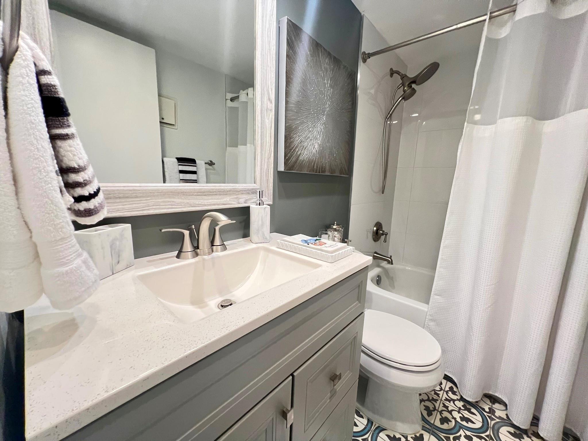 292 Piedmont G 292, Delray Beach, FL, 33484/$195,000 4 292 Piedmont G 292