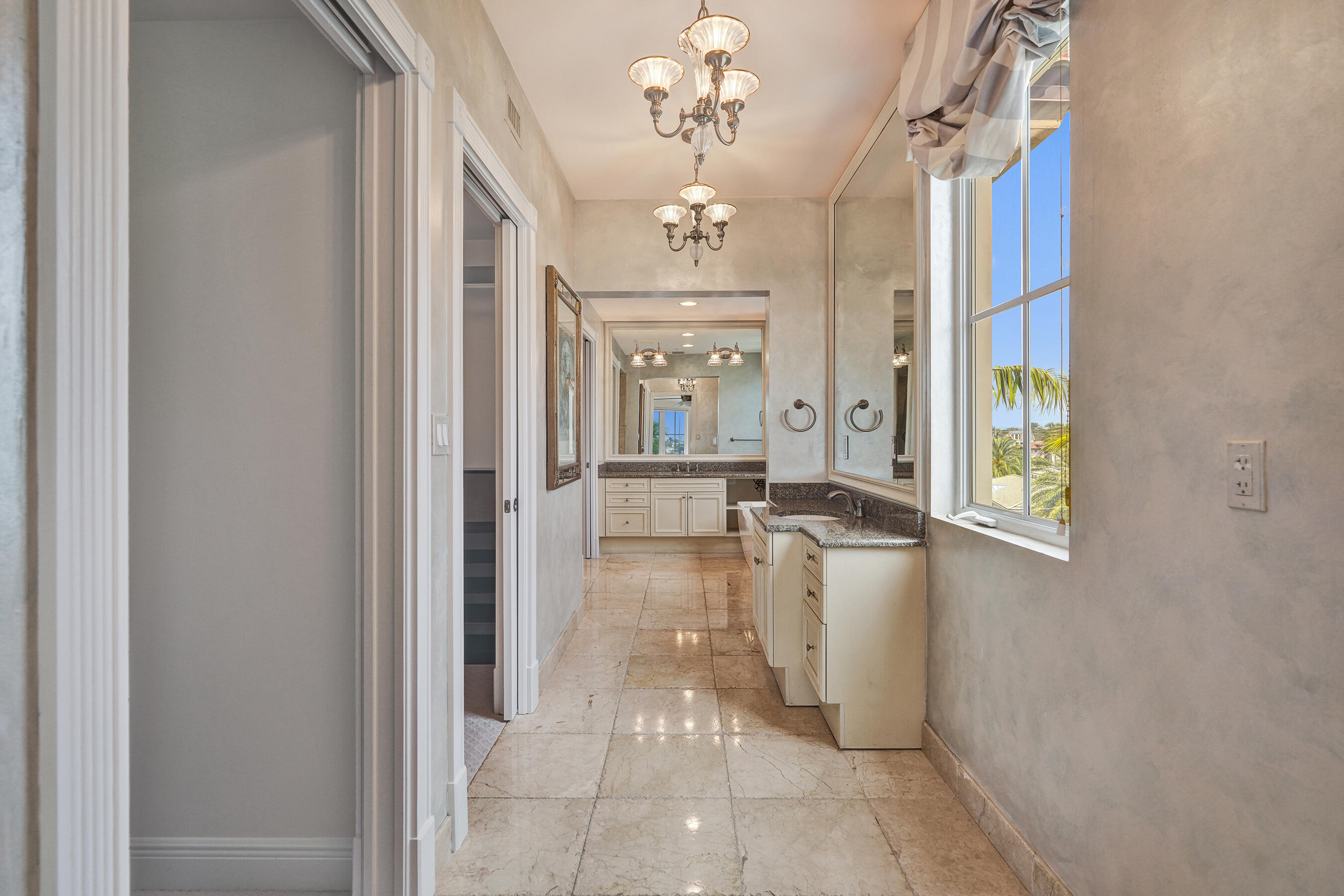 HEMINGWAY LANDINGS CONDO - Residential