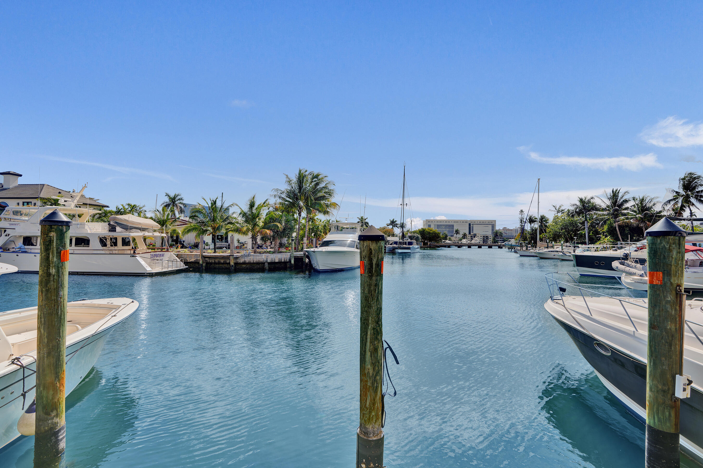 HEMINGWAY LANDINGS CONDO - Residential