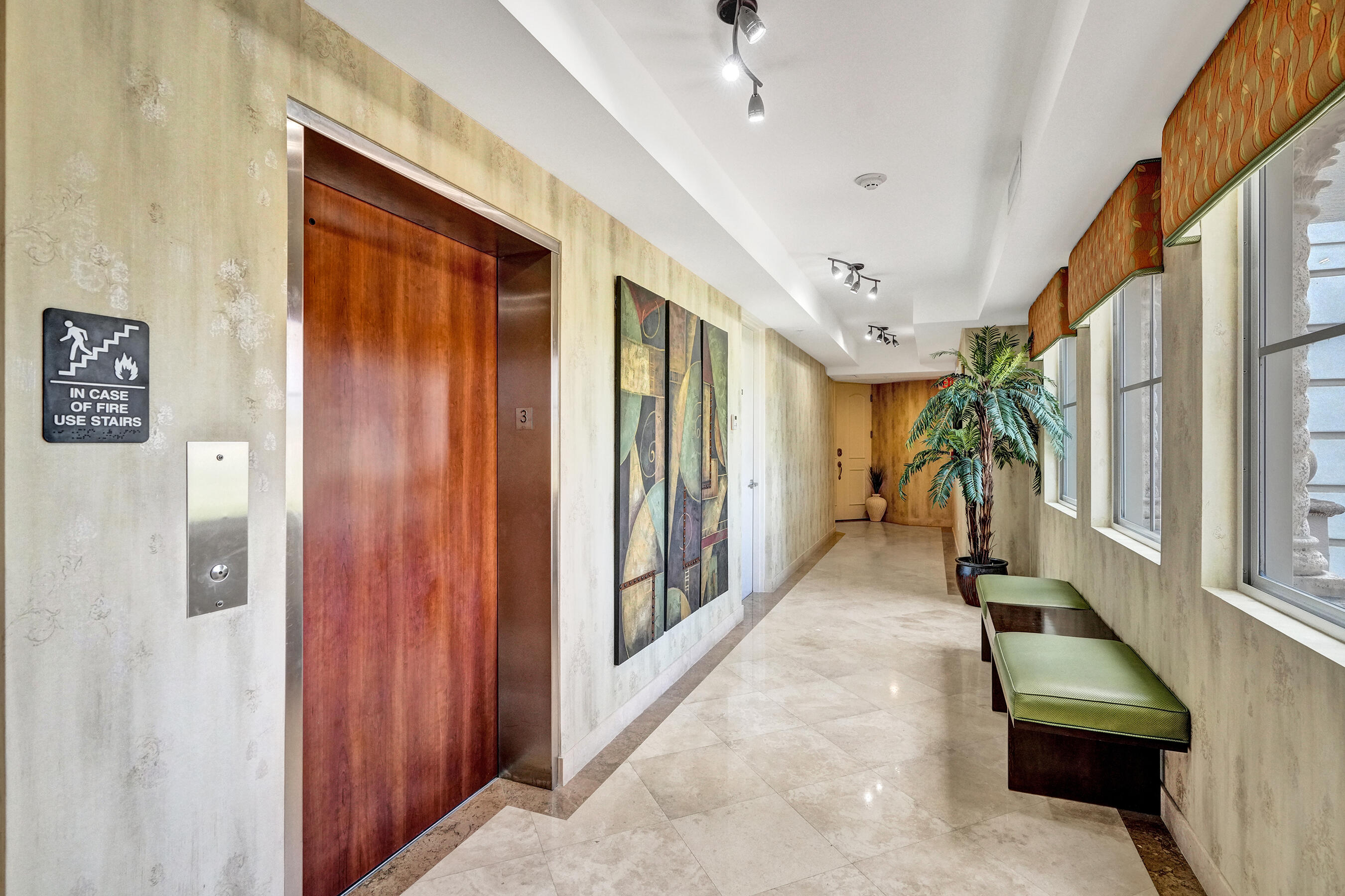 HEMINGWAY LANDINGS CONDO - Residential