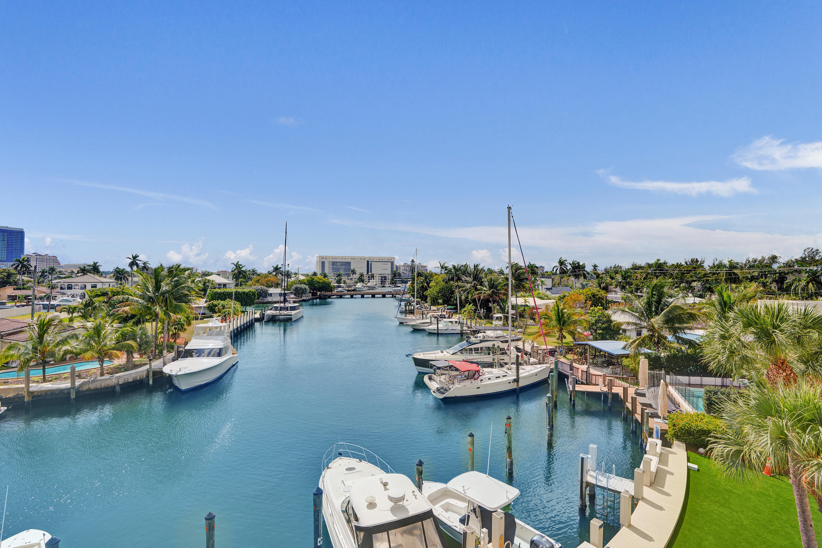 HEMINGWAY LANDINGS CONDO - Residential