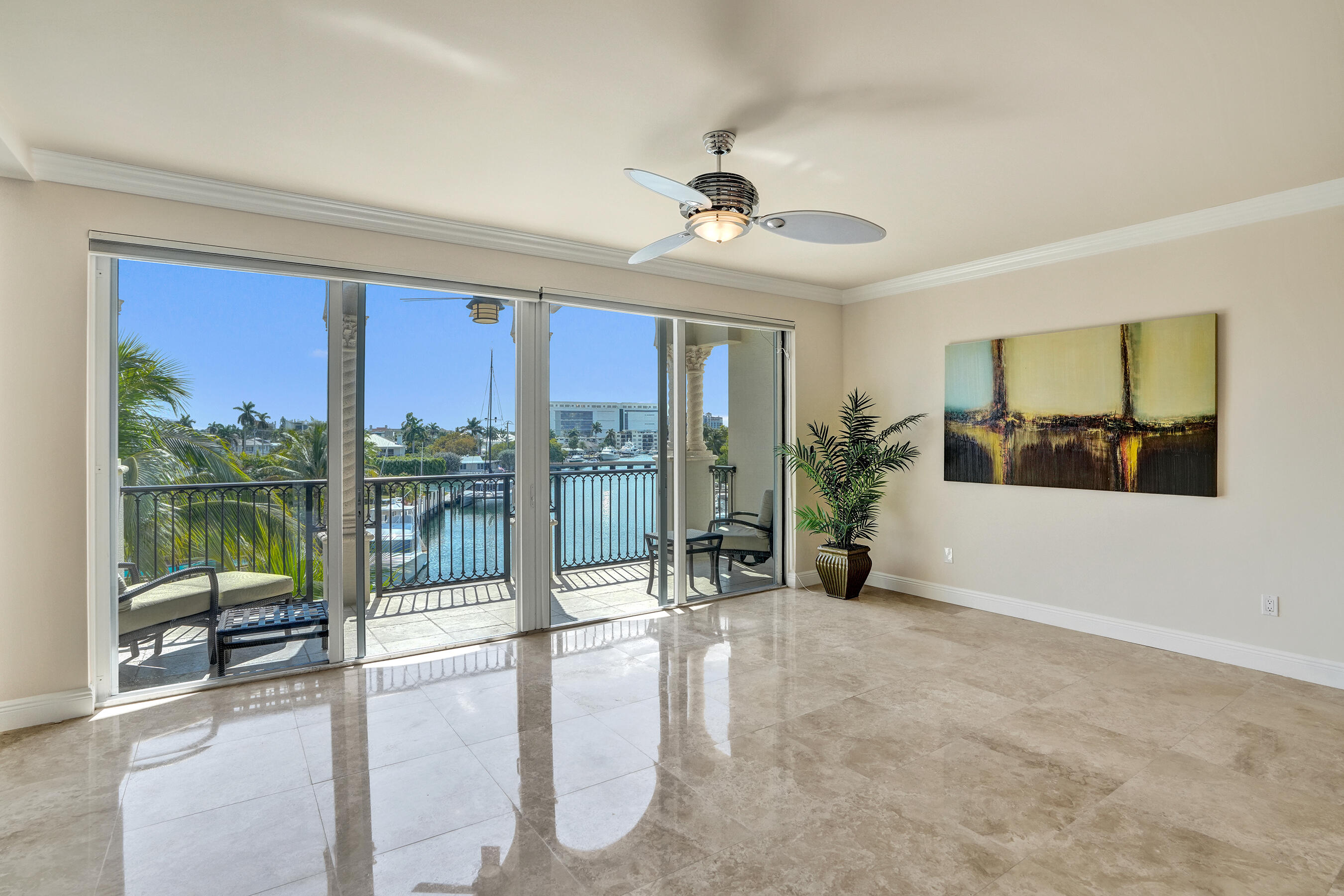 HEMINGWAY LANDINGS CONDO - Residential