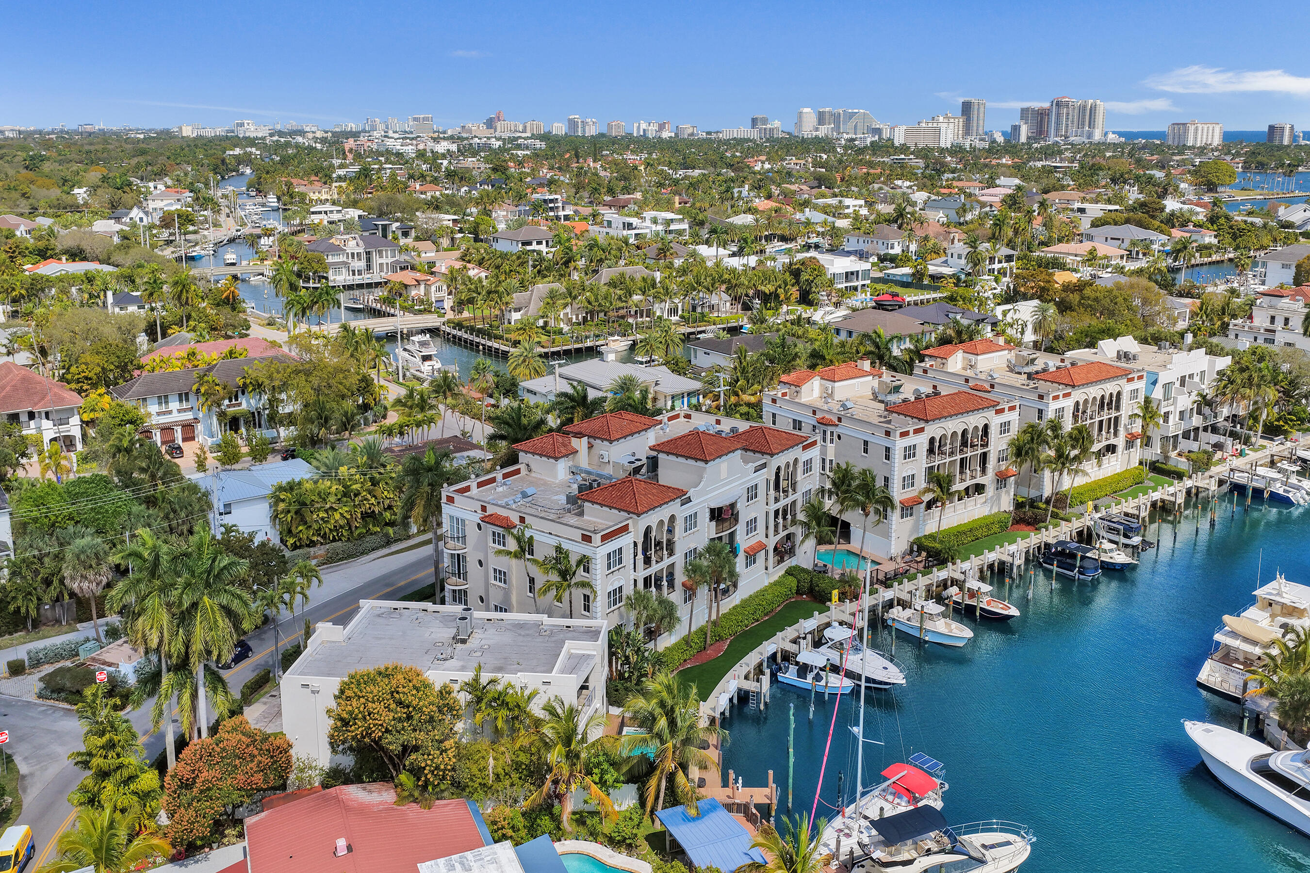 HEMINGWAY LANDINGS CONDO - Residential