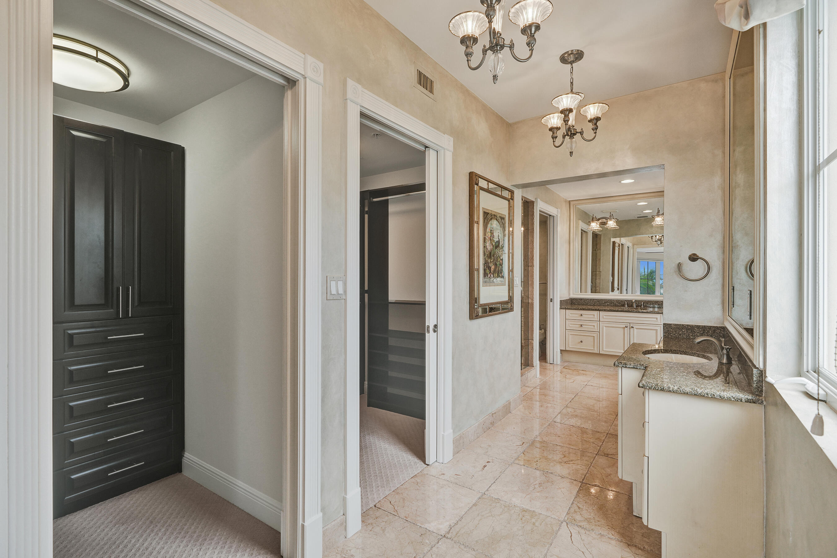 HEMINGWAY LANDINGS CONDO - Residential