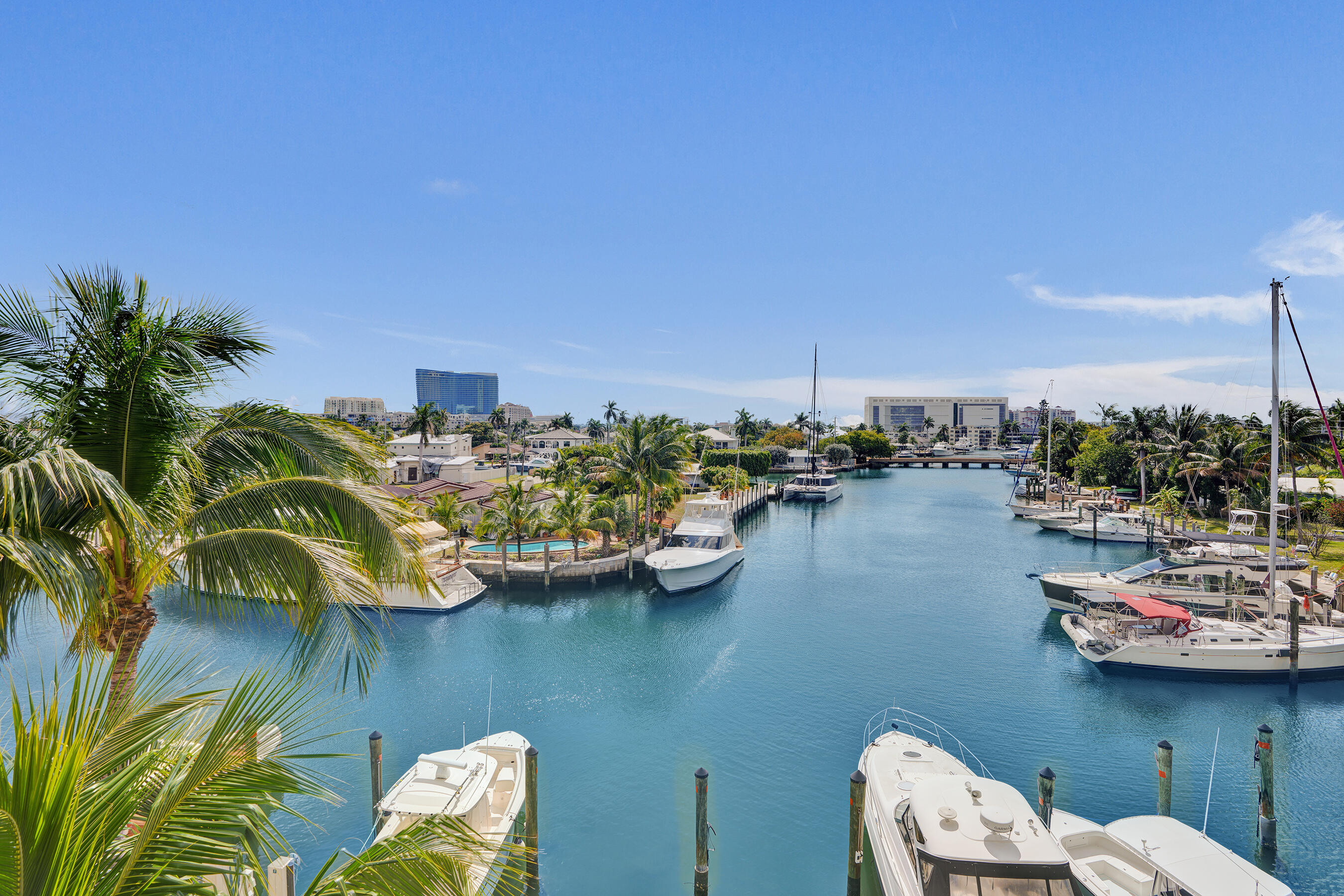 HEMINGWAY LANDINGS CONDO - Residential