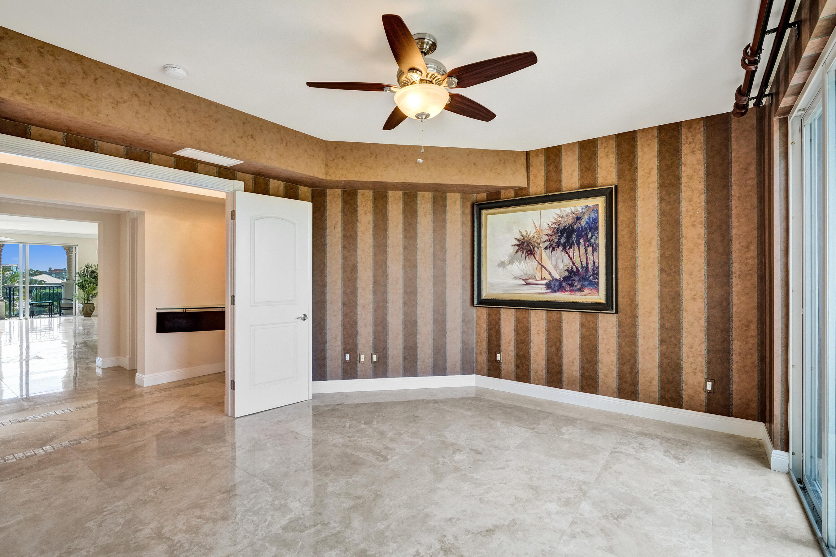 HEMINGWAY LANDINGS CONDO - Residential