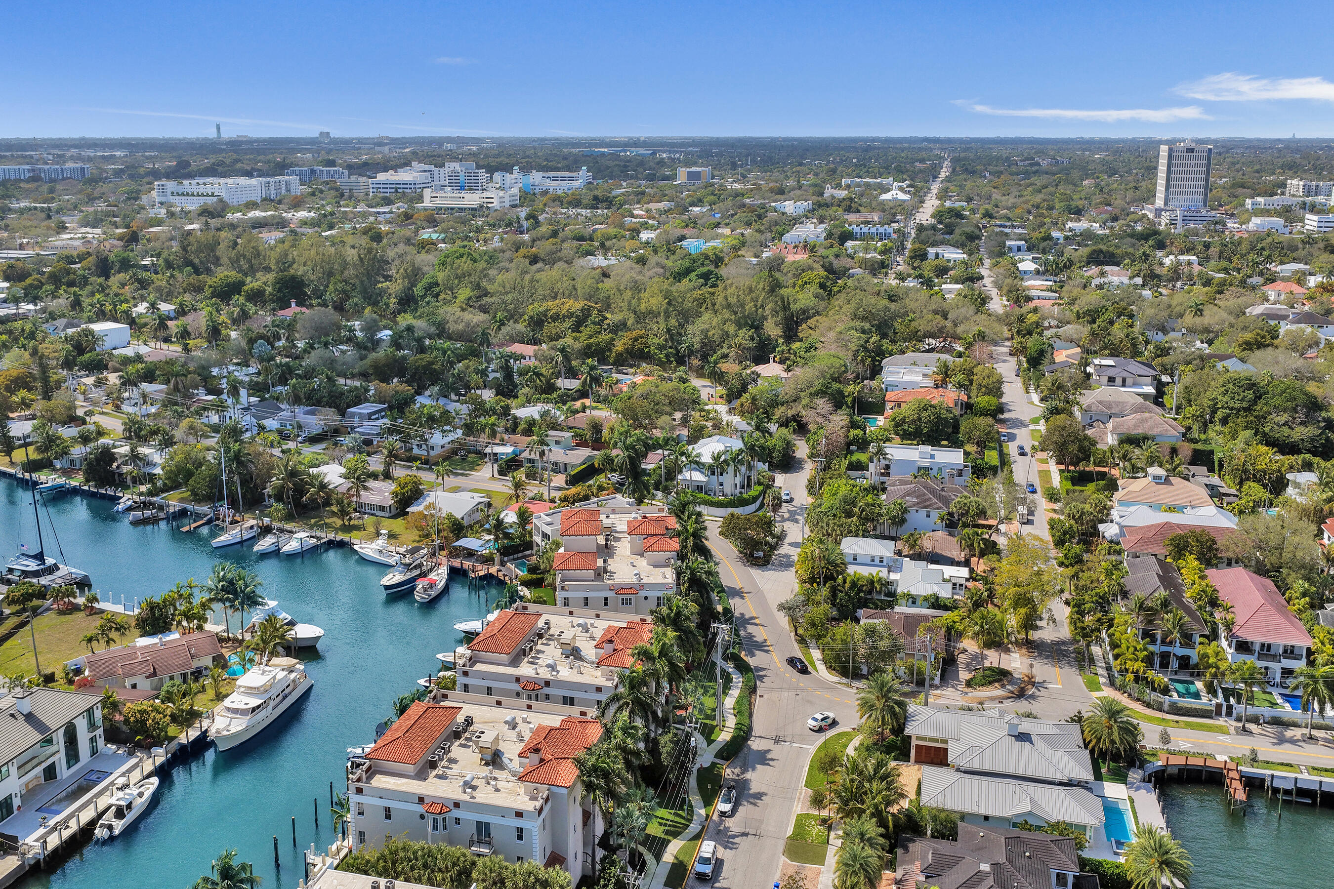 HEMINGWAY LANDINGS CONDO - Residential