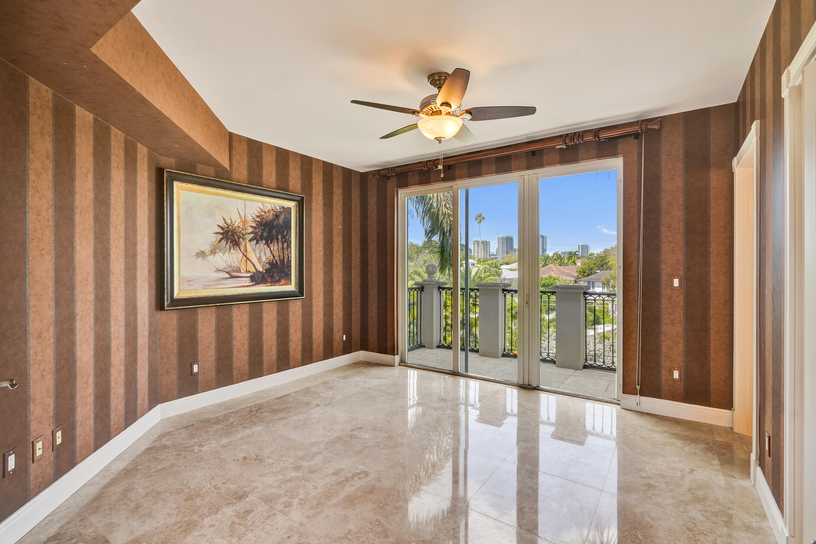 HEMINGWAY LANDINGS CONDO - Residential