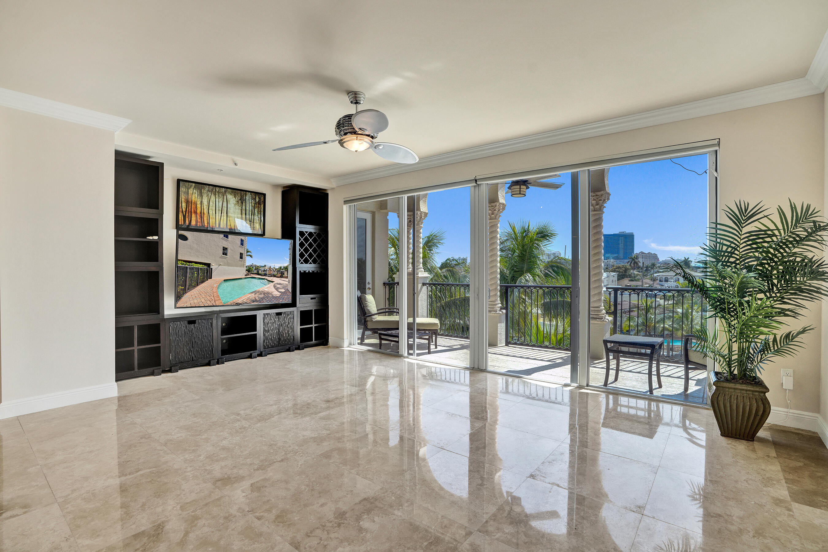 HEMINGWAY LANDINGS CONDO - Residential