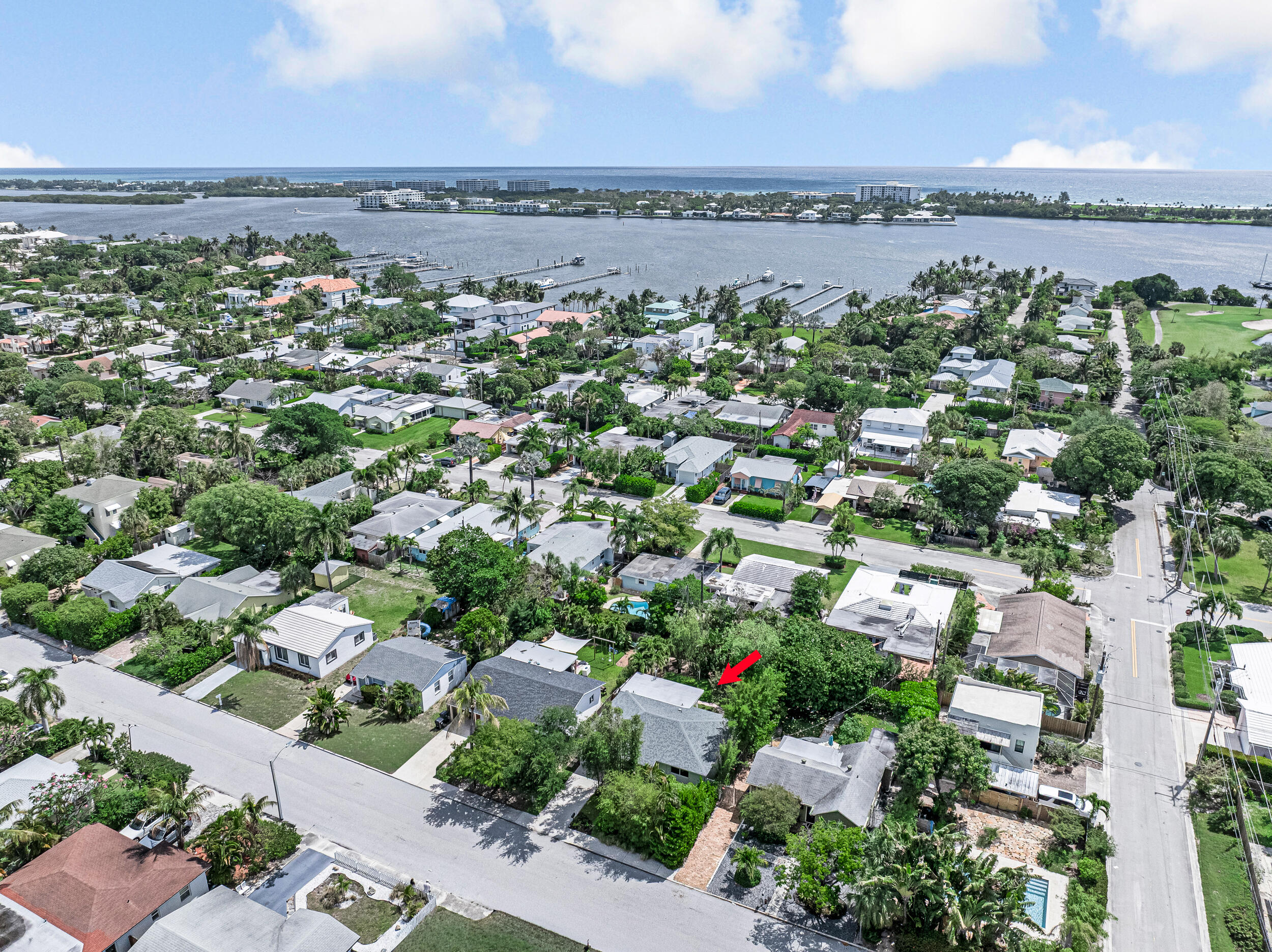 NORTH LAKE WORTH - Residential