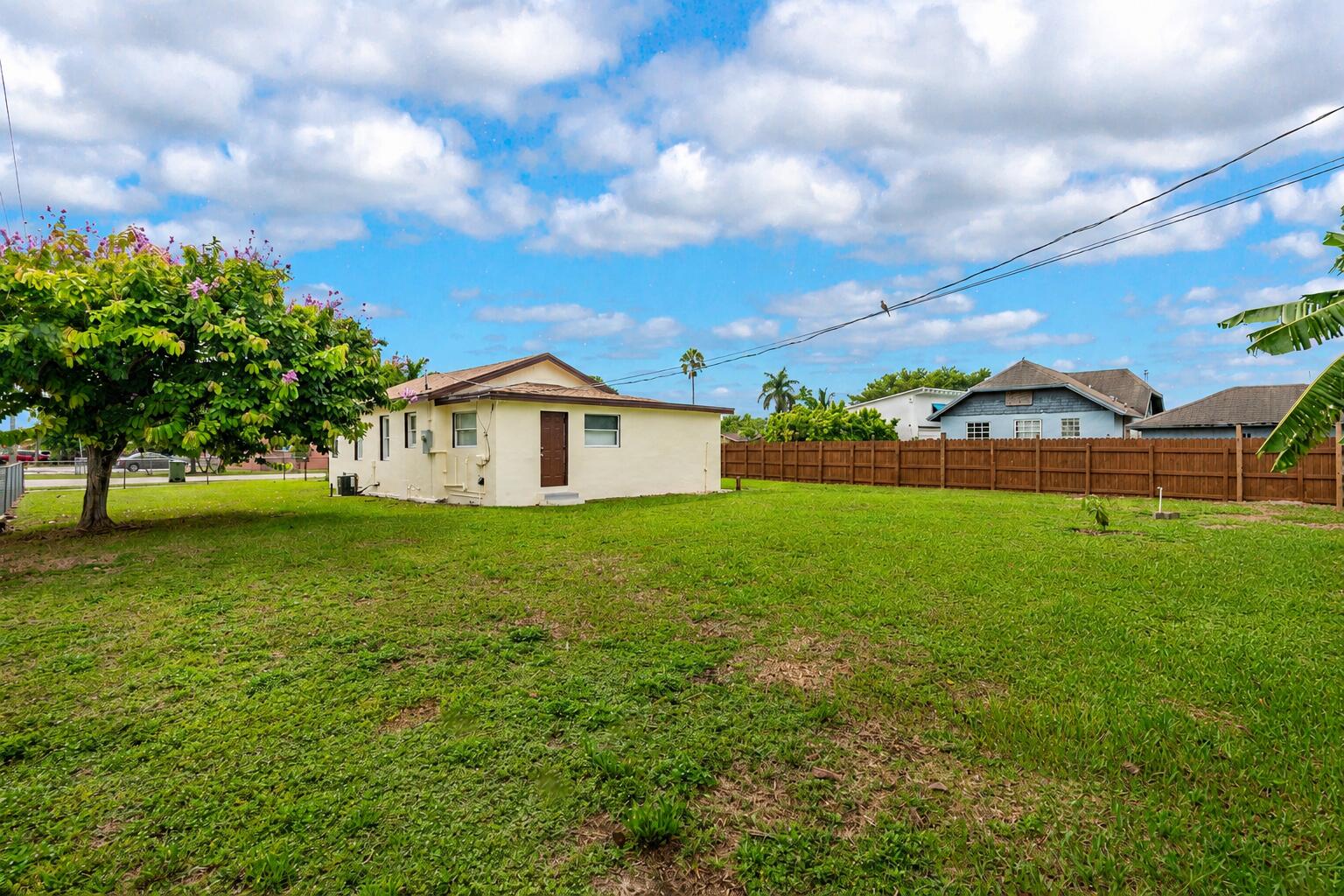 546 NW 5th Avenue