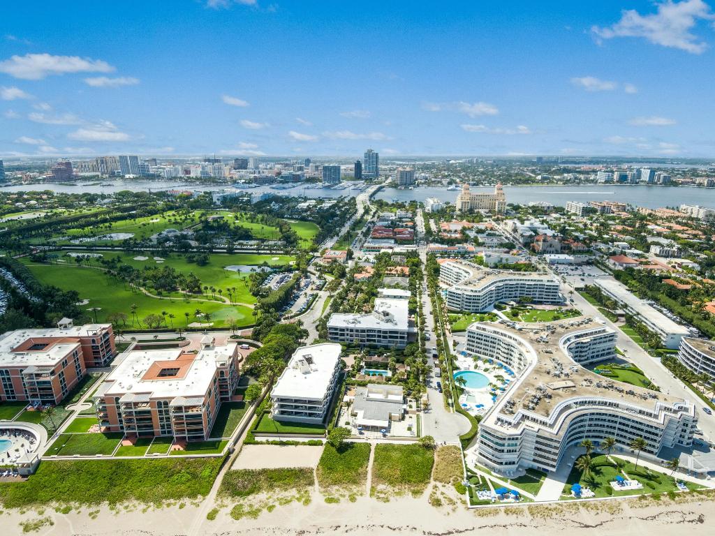 PALM BEACH BILTMORE COND DECL FILED 7-9-80 - Residential