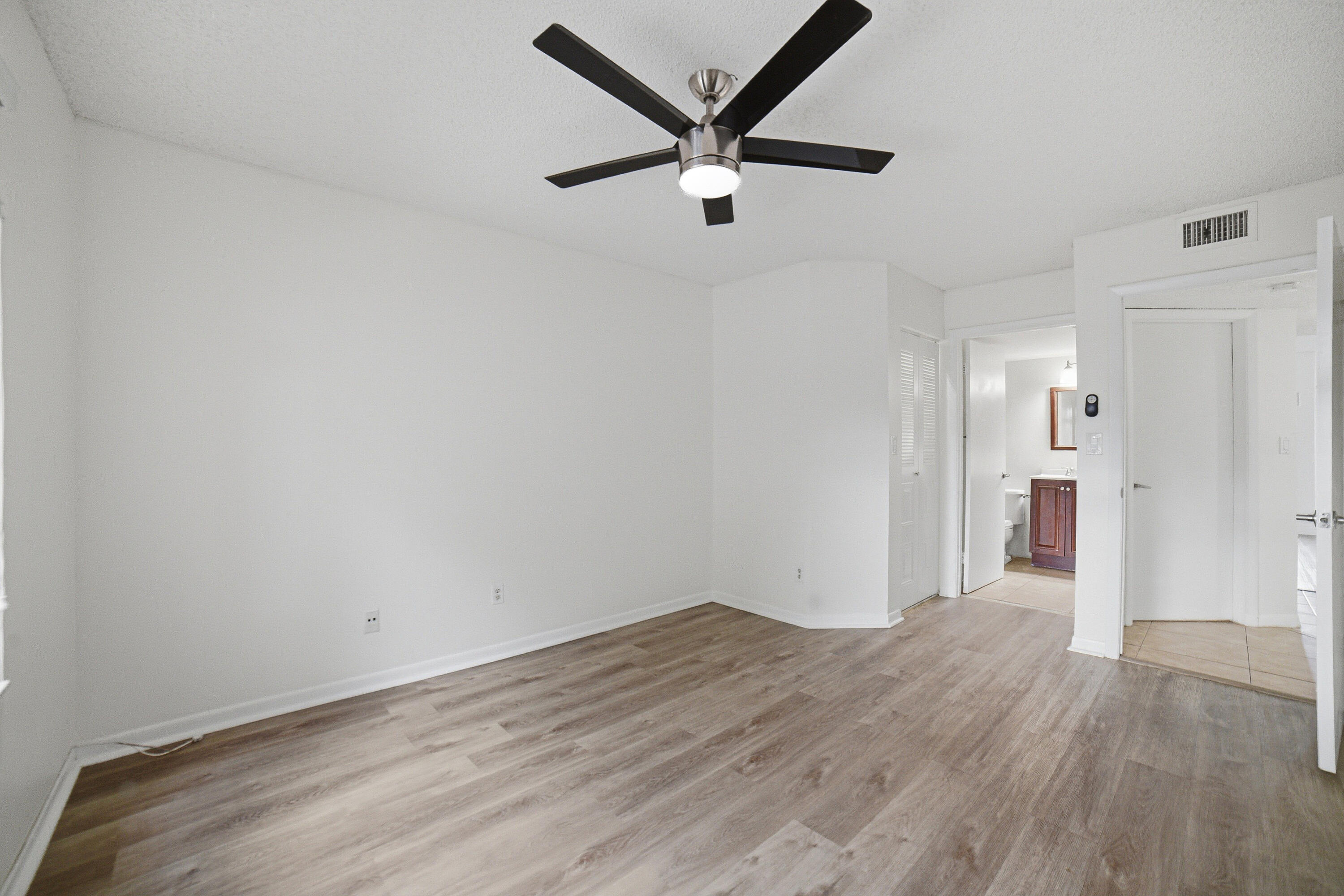 NAPOLI GARDENS AT CORAL SPRINGS - Residential Lease
