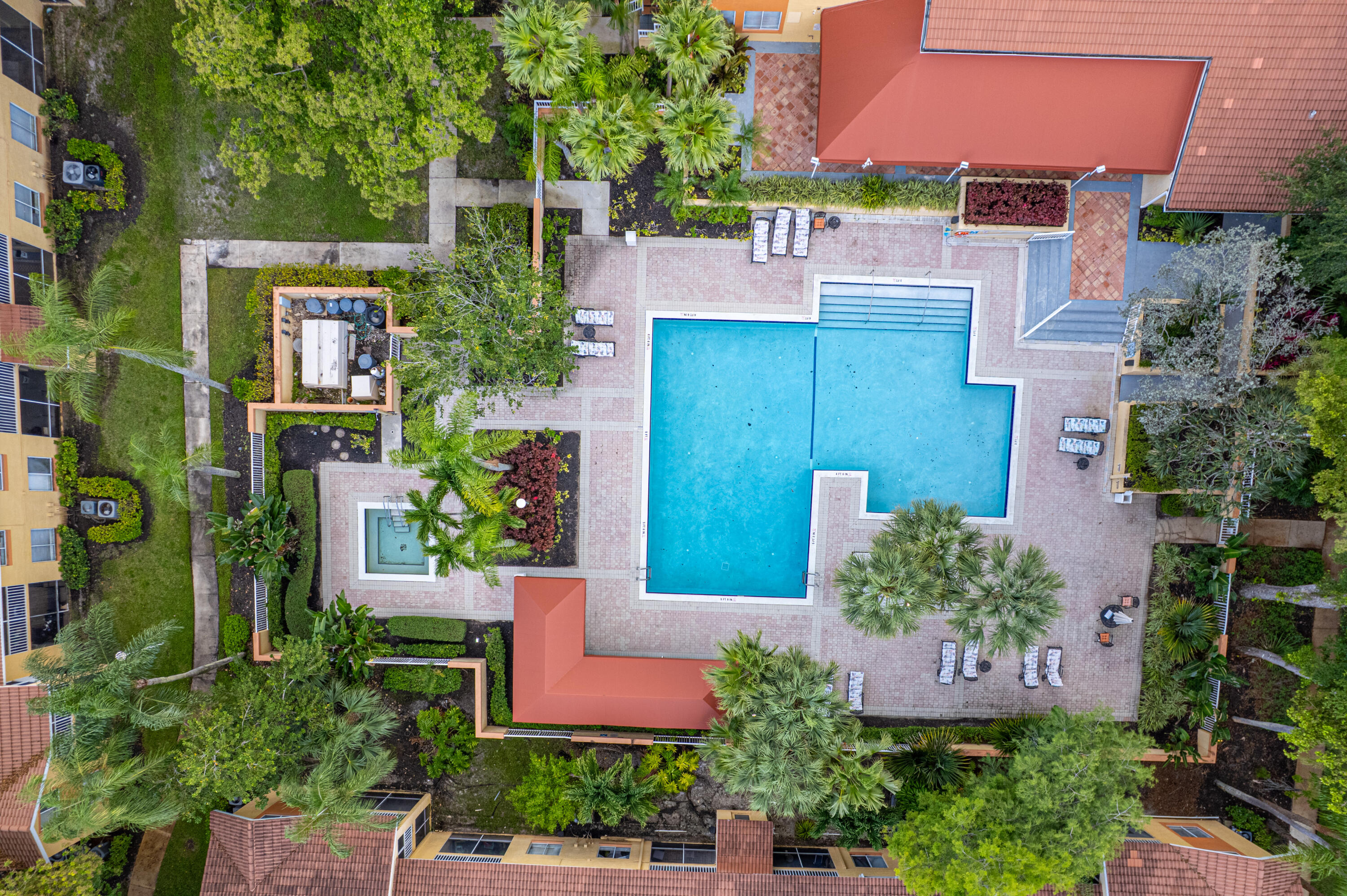 NAPOLI GARDENS AT CORAL SPRINGS - Residential Lease