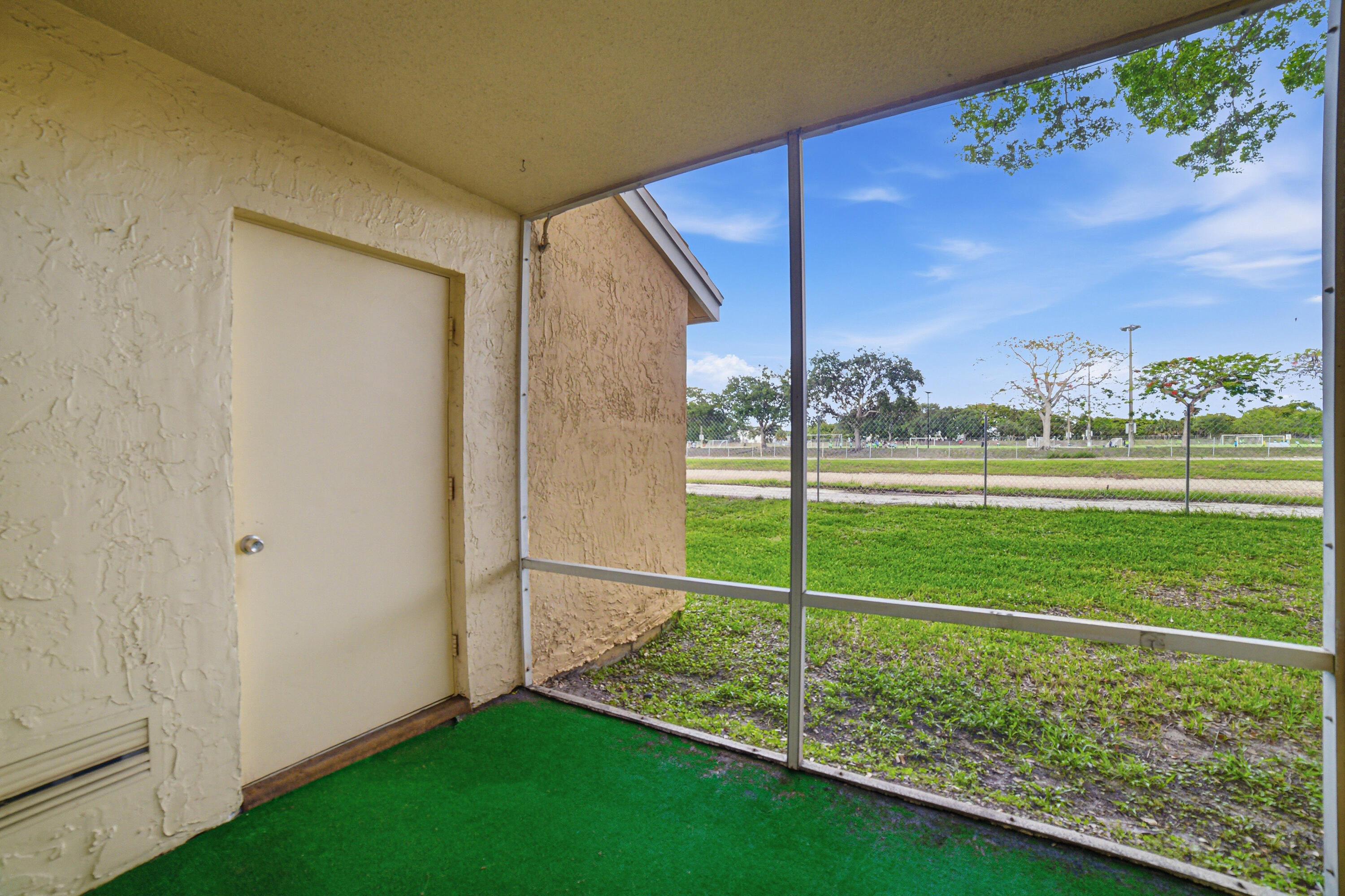 NAPOLI GARDENS AT CORAL SPRINGS - Residential Lease