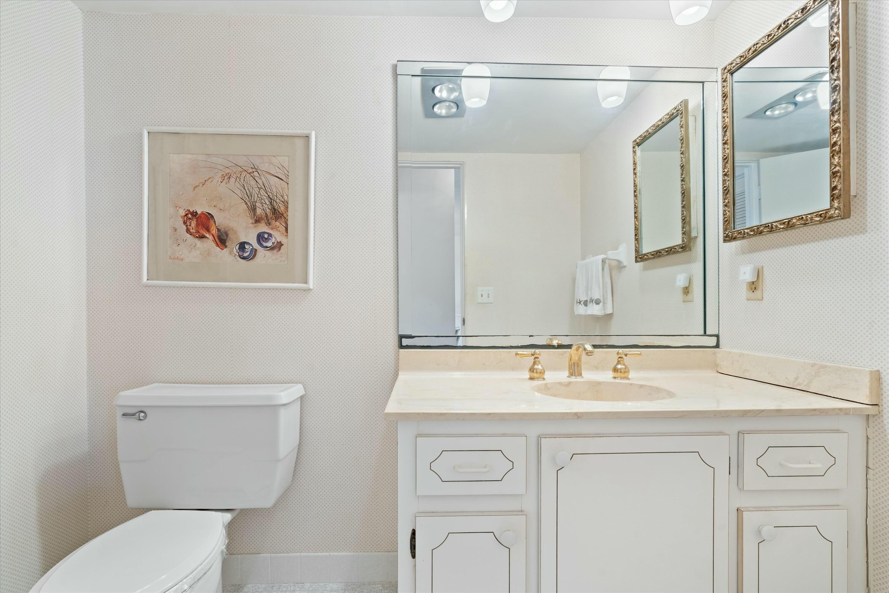 SEAGATE OF HIGHLAND CONDO - Residential Lease