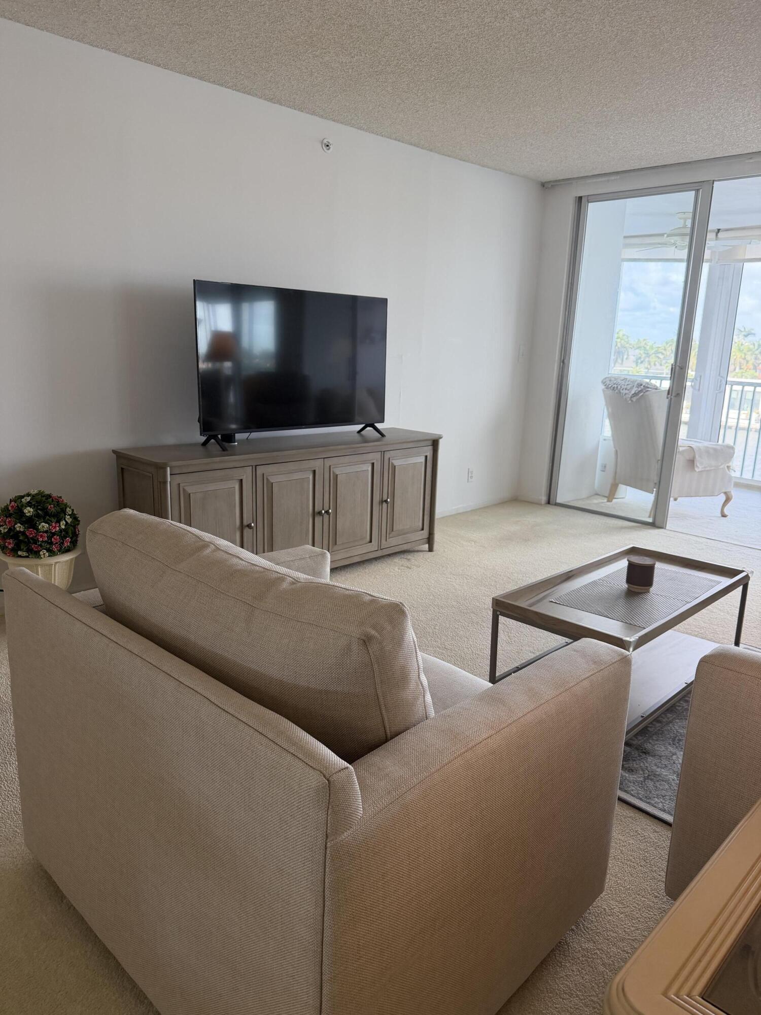 SEAGATE OF HIGHLAND CONDO - Residential Lease