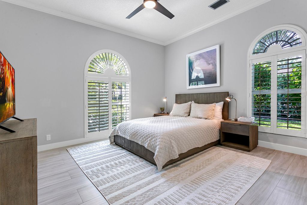 Photo of 12375 Ridge Rd, North Palm Beach, FL 33408 (MLS # R11112068)