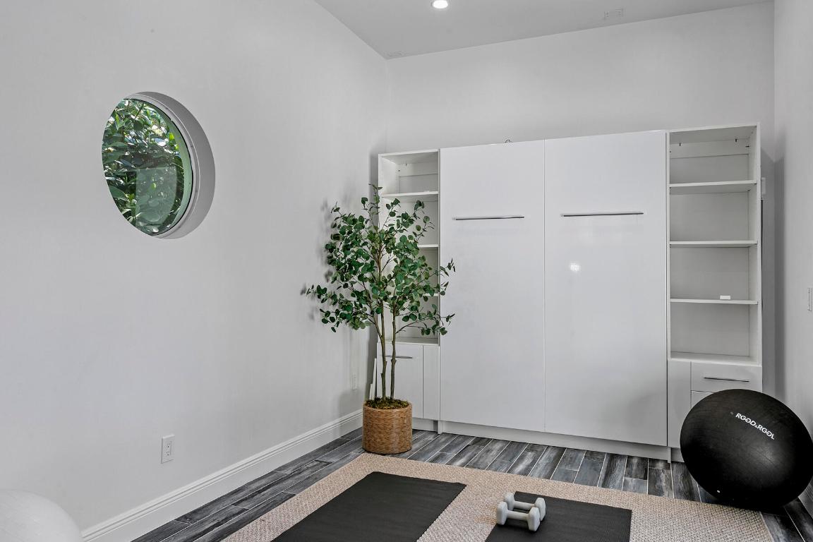 SEMINOLE LANDING - Residential