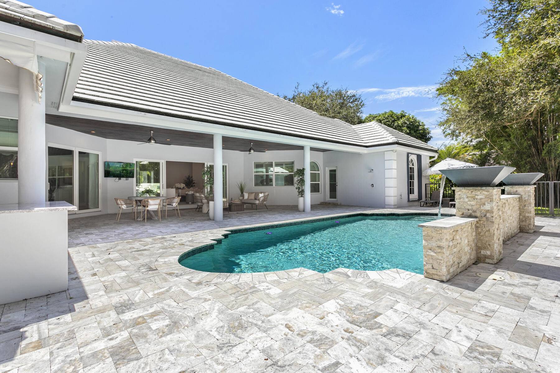 SEMINOLE LANDING - Residential