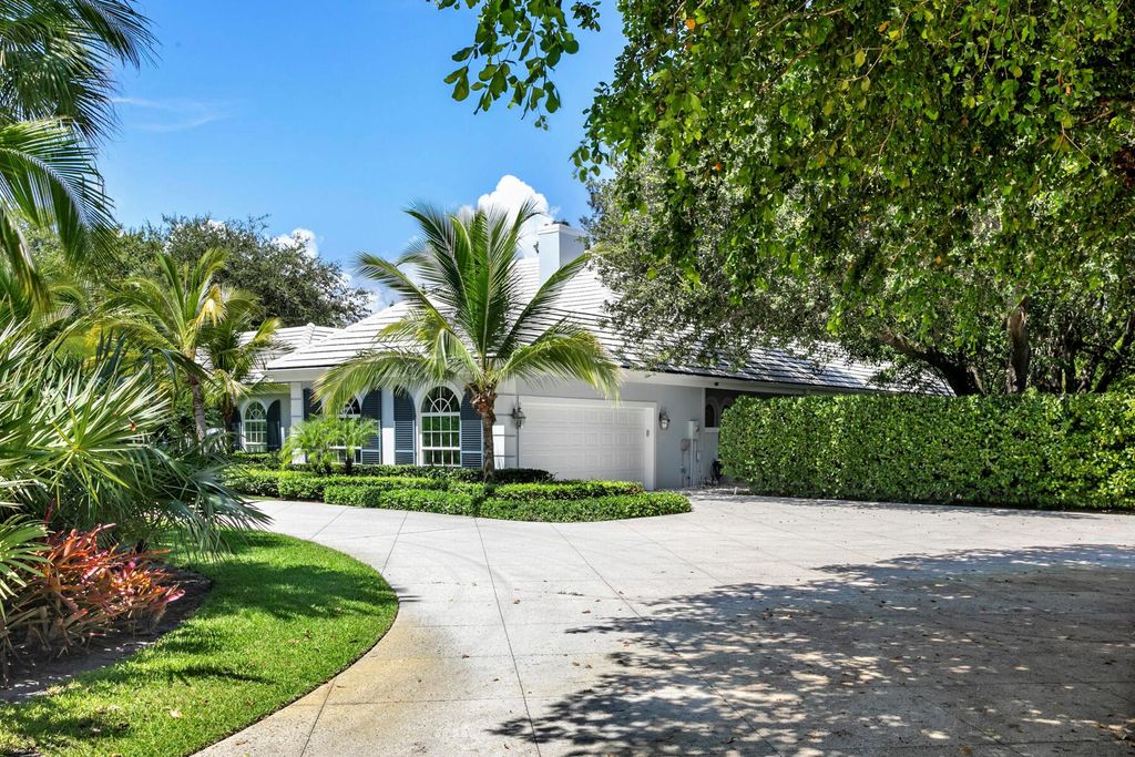 Photo of 12375 Ridge Rd, North Palm Beach, FL 33408 (MLS # R11112068)