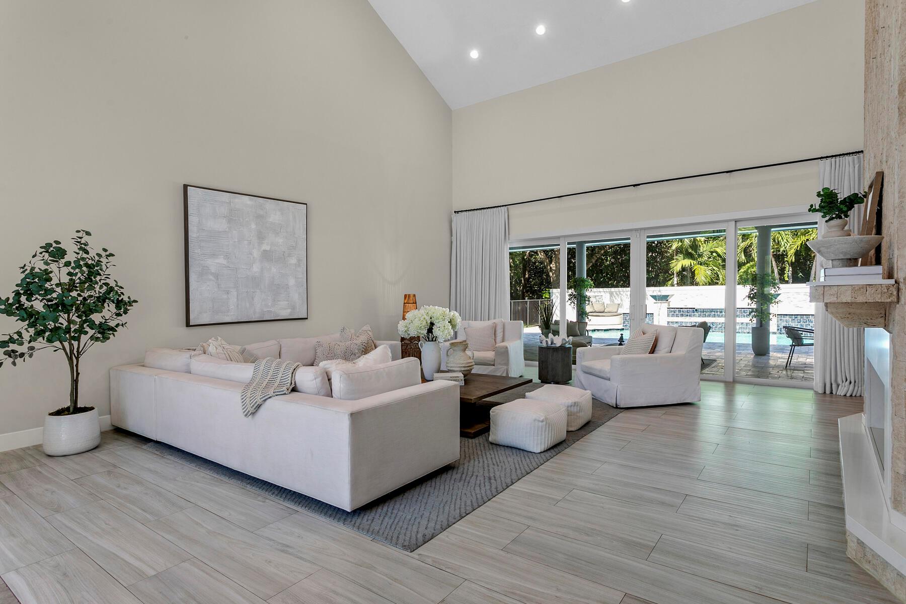 SEMINOLE LANDING - Residential