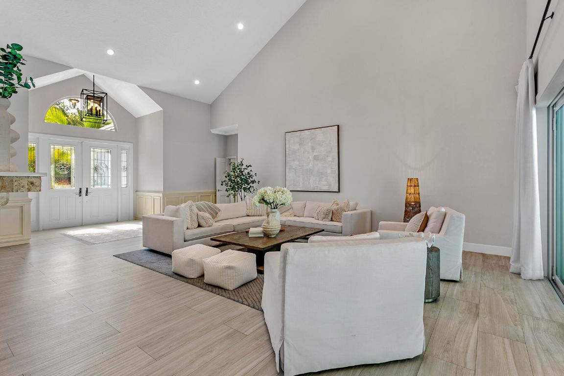 SEMINOLE LANDING - Residential