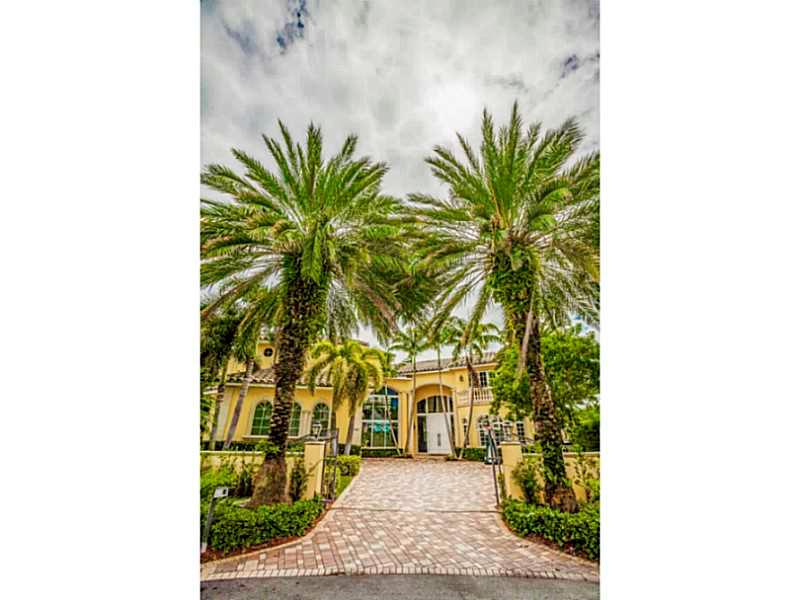 LAKE ROGERS ISLE UNIT E - Residential