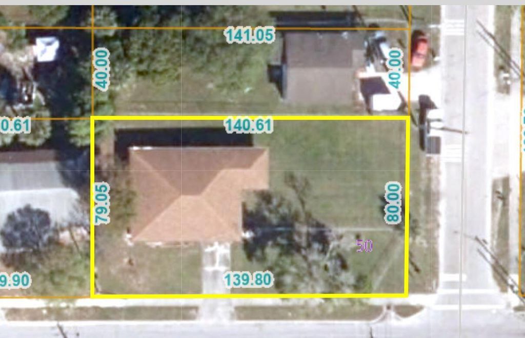 Photo of 2104 Avenue M Avenue, Fort Pierce, FL 34950 (MLS # R11081304)